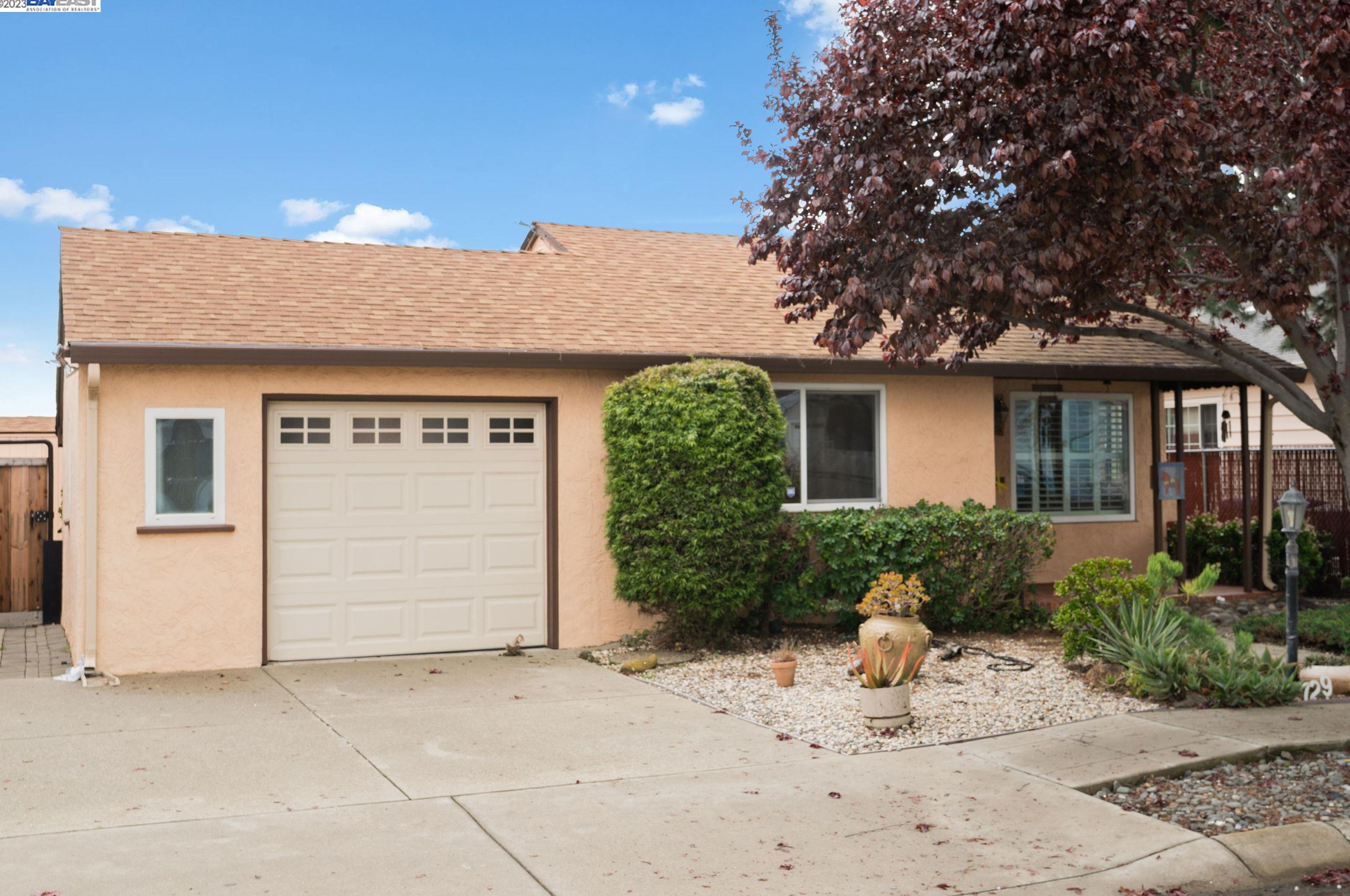729 Valita Dr, San Leandro, CA 94577