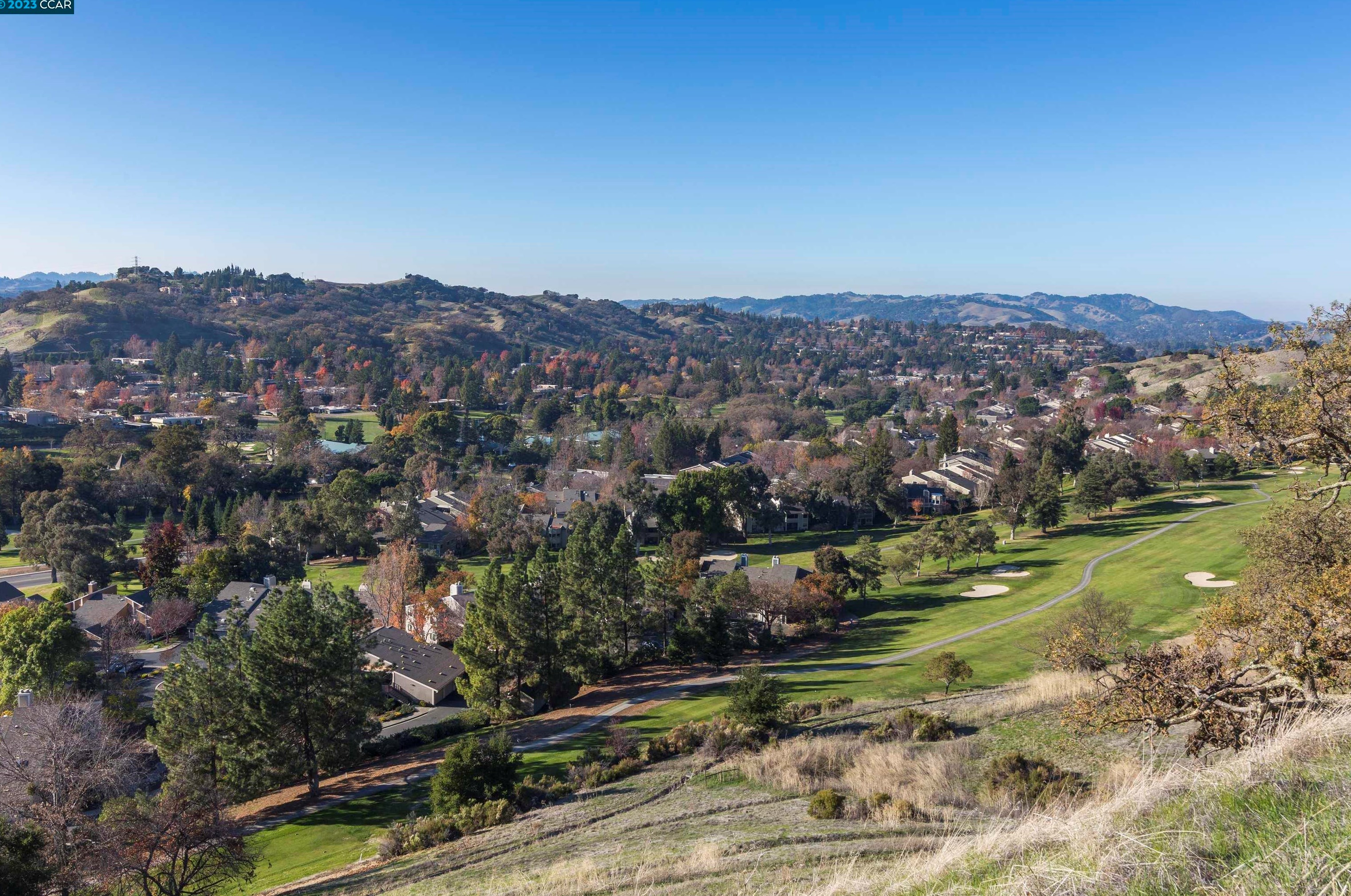 1413 Skycrest Dr, Walnut Creek CA  94595-1870 exterior