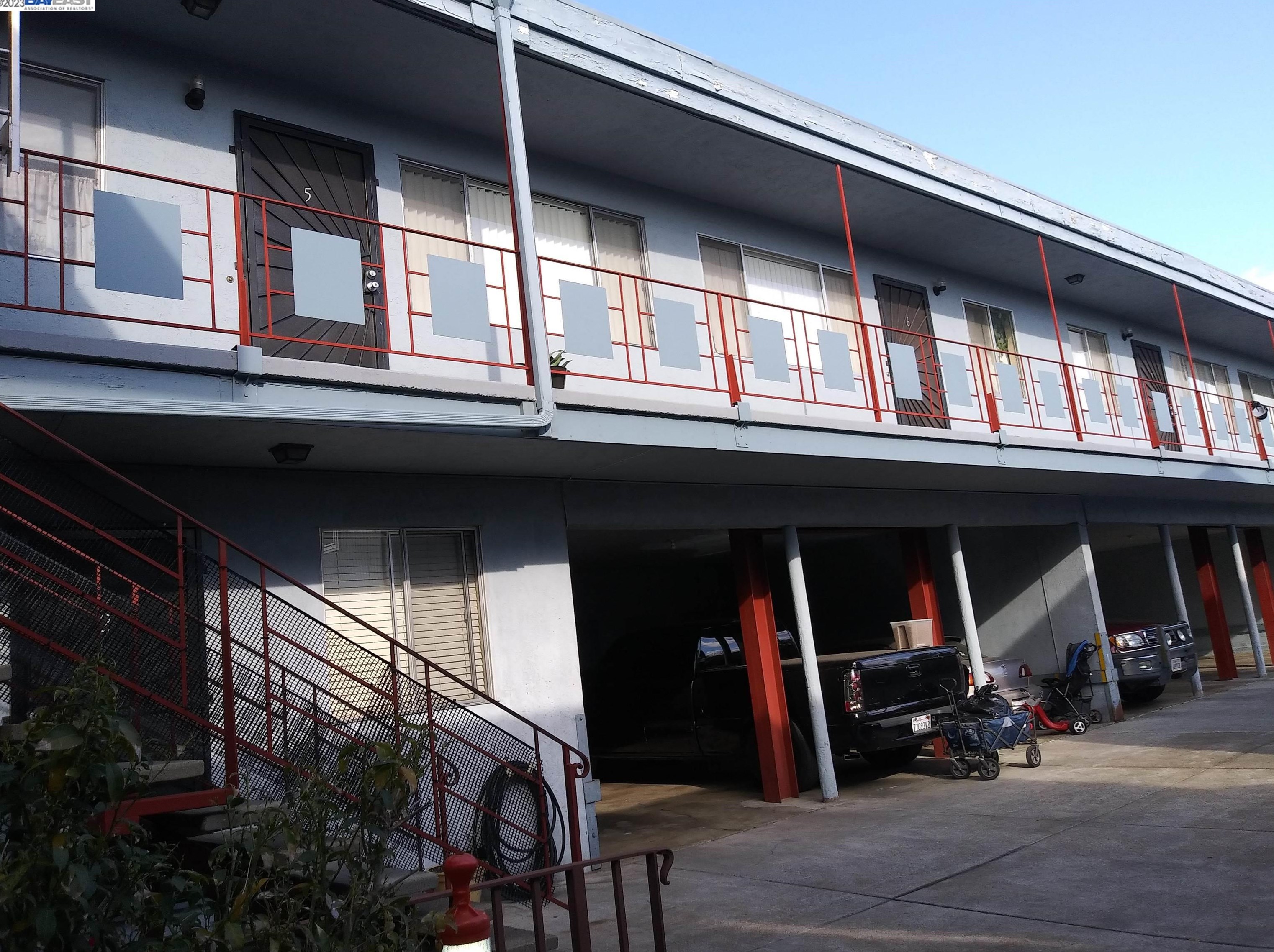 1666 34th Ave, Oakland, CA 94601