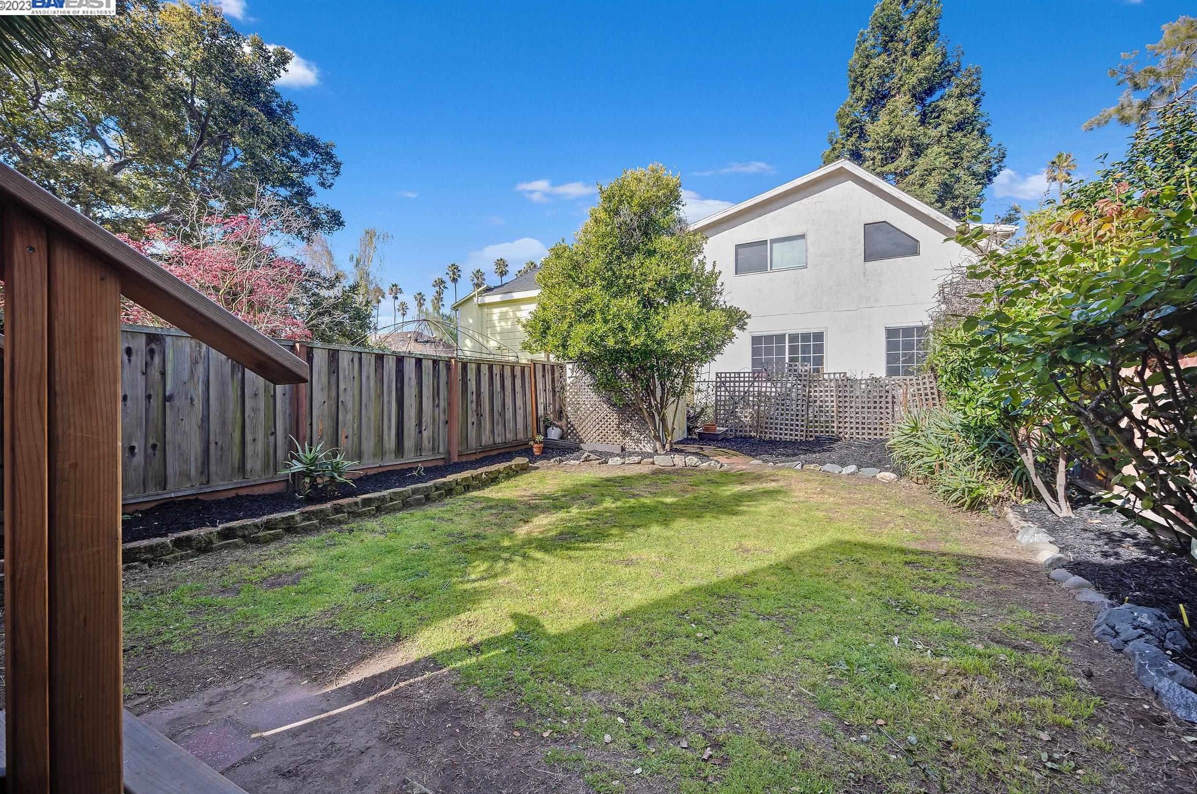 1315 9 St, Alameda CA 94501-3410 exterior