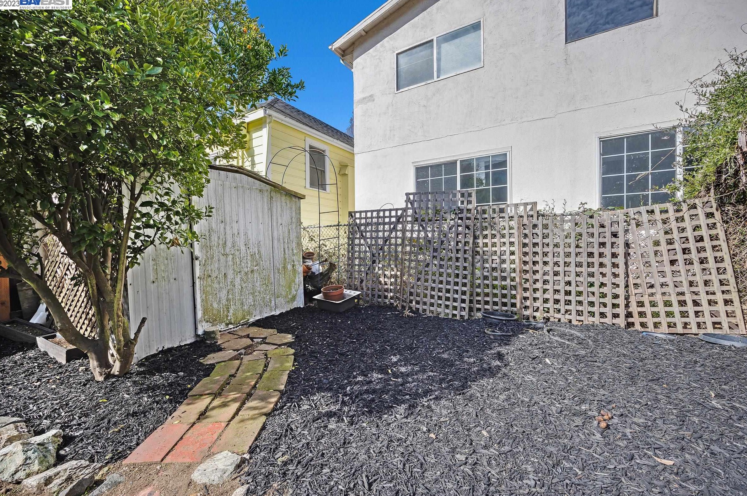 1315 9 St, Alameda CA 94501-3410 exterior