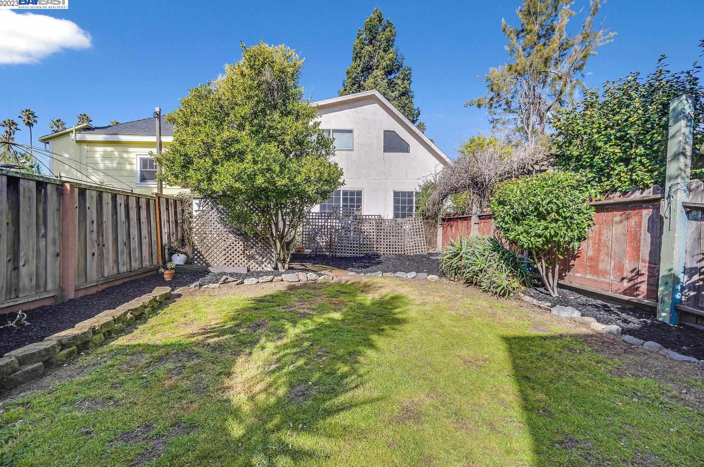 1315 9 St, Alameda CA 94501-3410 exterior