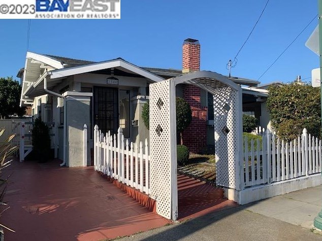 1544 Buena Vista Ave, Alameda, CA 94501-1263