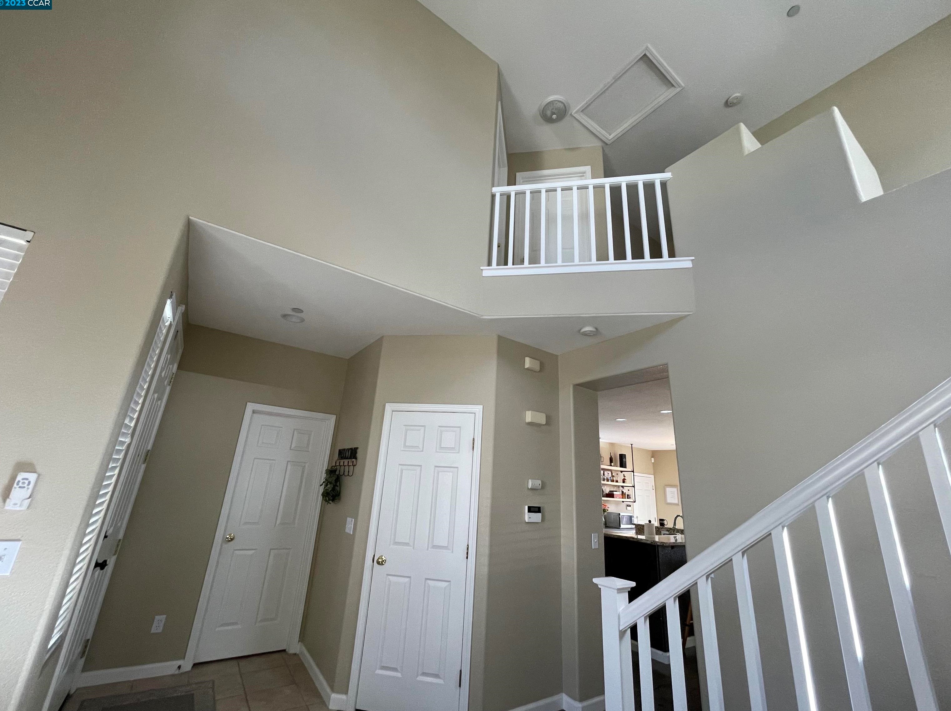 552 Young Dr, Los Angeles CA  94513-8300 exterior