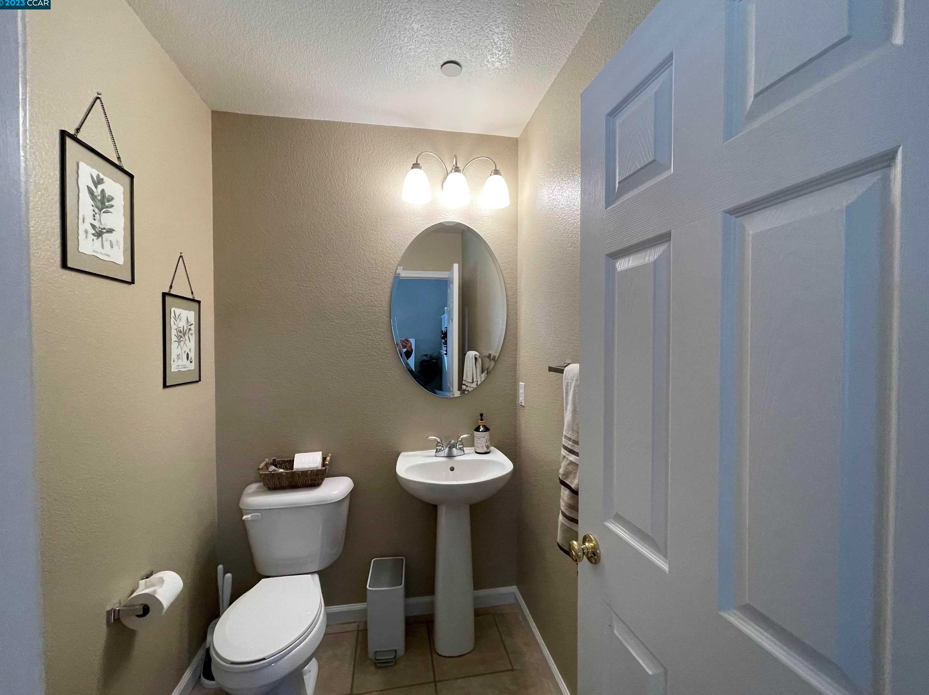 552 Young Dr, Los Angeles CA  94513-8300 exterior