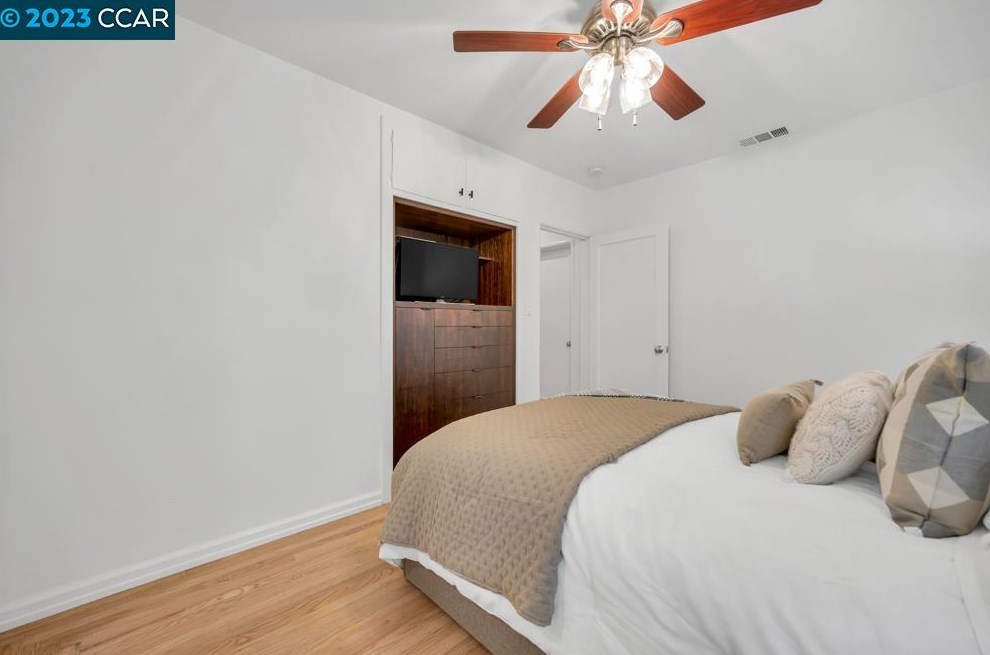 3264 Hudson Ave, Walnut Creek CA  94597-1827 exterior