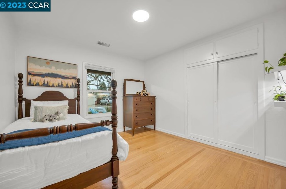 3264 Hudson Ave, Walnut Creek CA  94597-1827 exterior