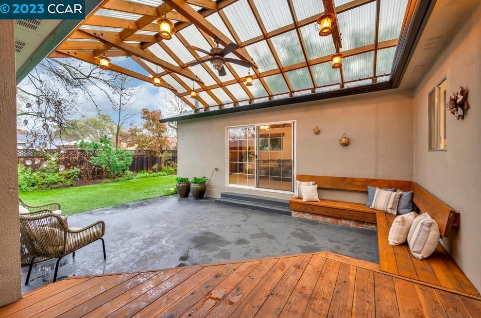 3264 Hudson Ave, Walnut Creek CA  94597-1827 exterior