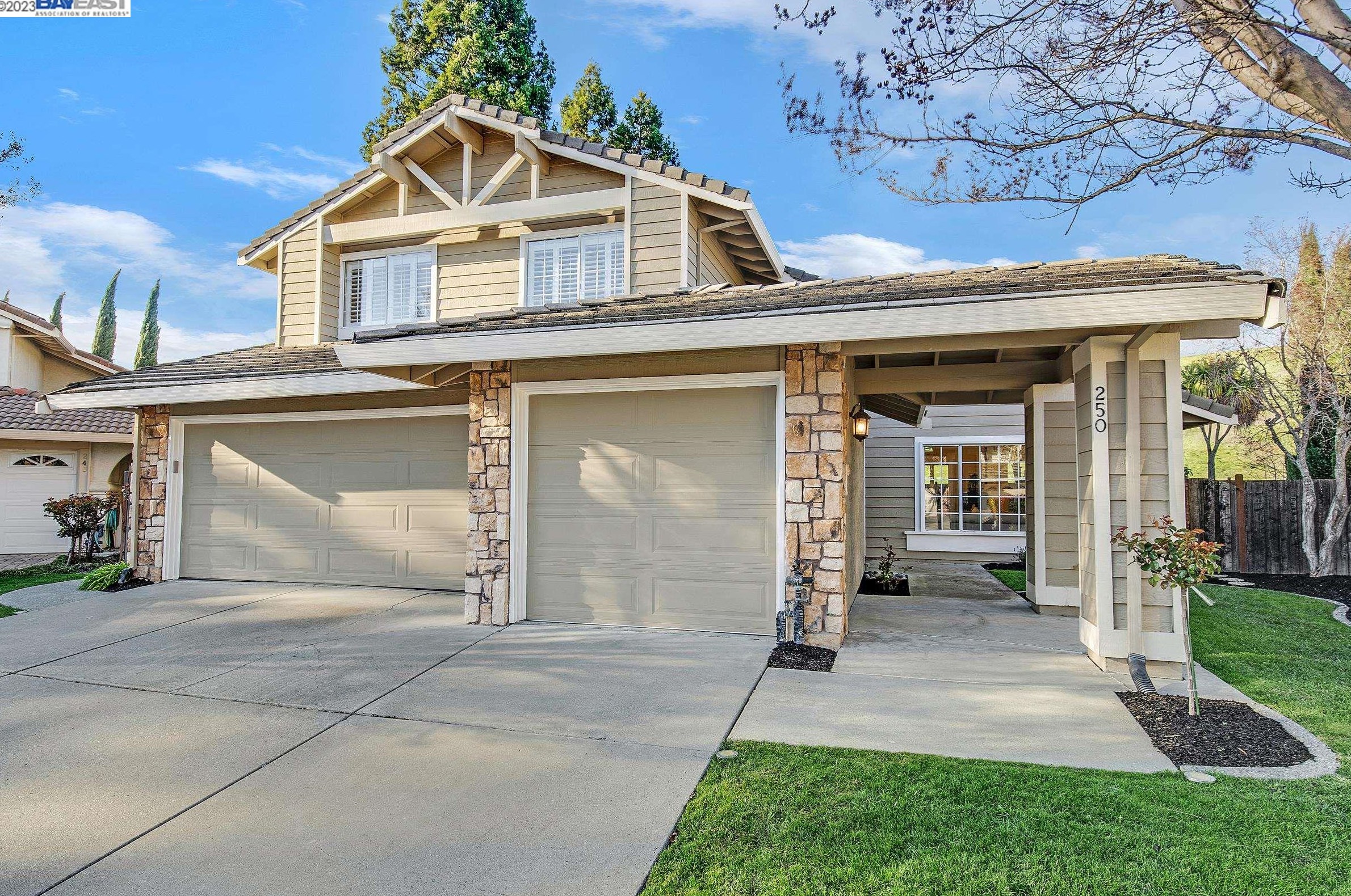 250 Rio Grande Ct, San Ramon, CA 94582