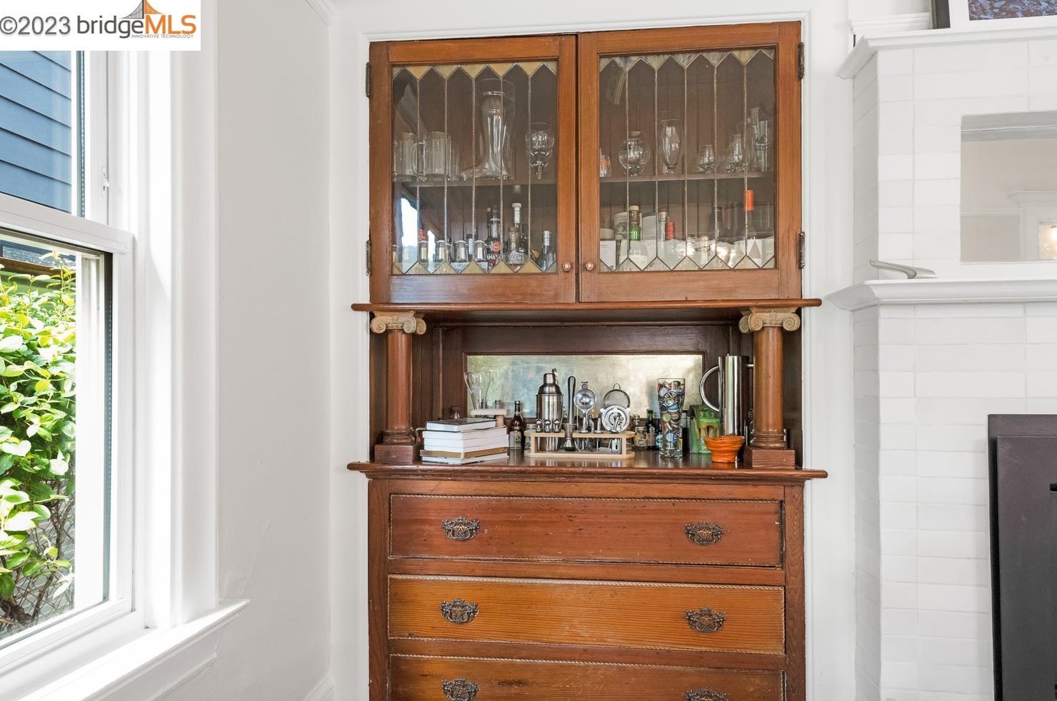 1421 Peralta St, Oakland CA  94607-2017 exterior