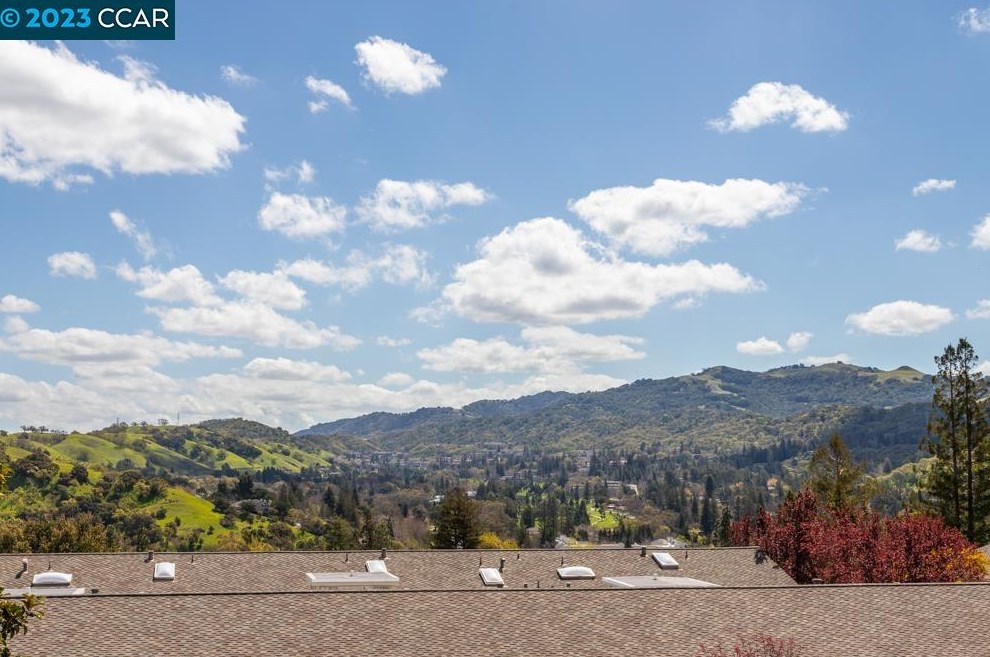 2200 Golden Rain Rd #5, Walnut Creek, CA 94595
