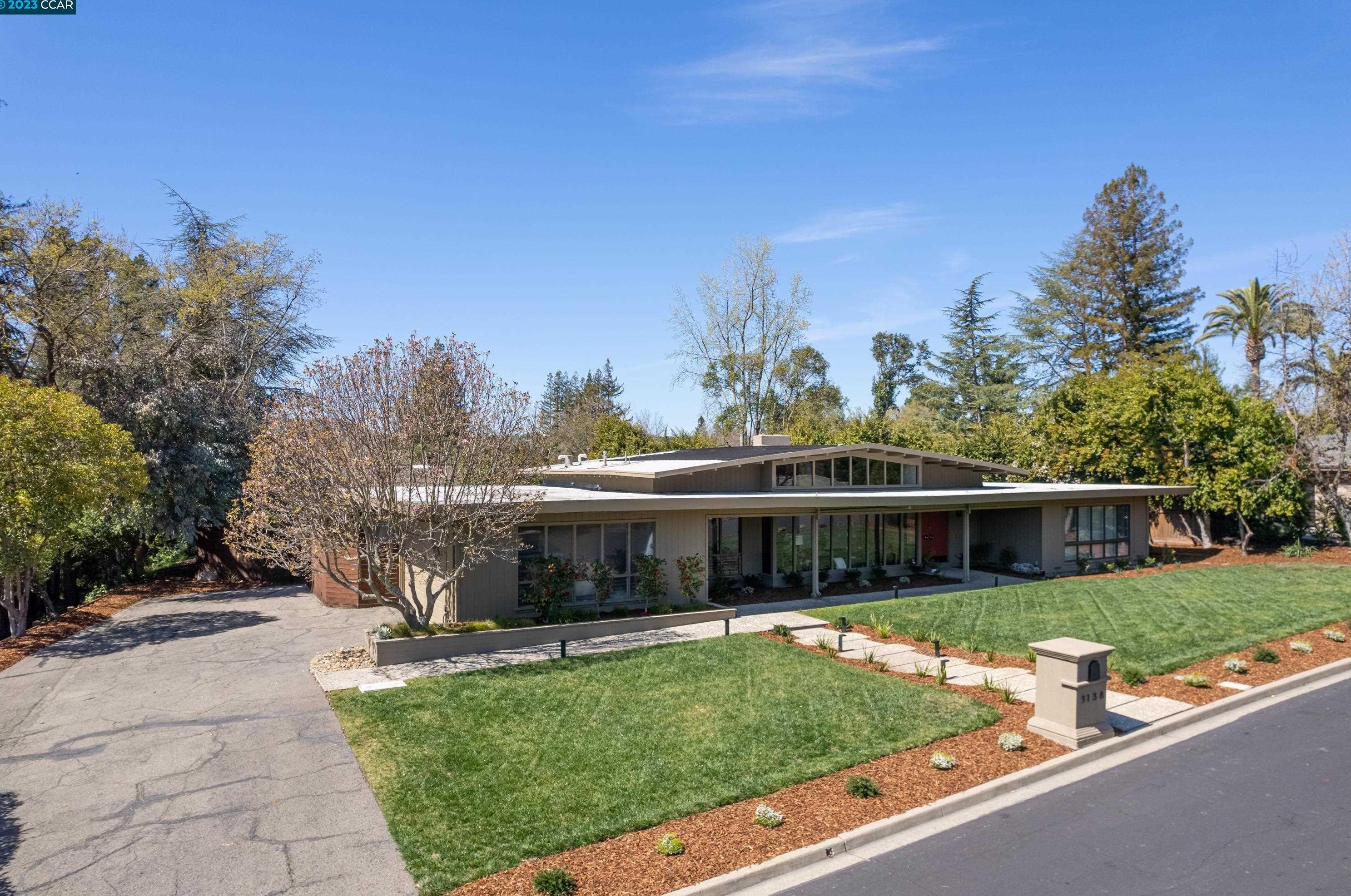3138 Oakwood Ln, Alamo, CA 94507-1716