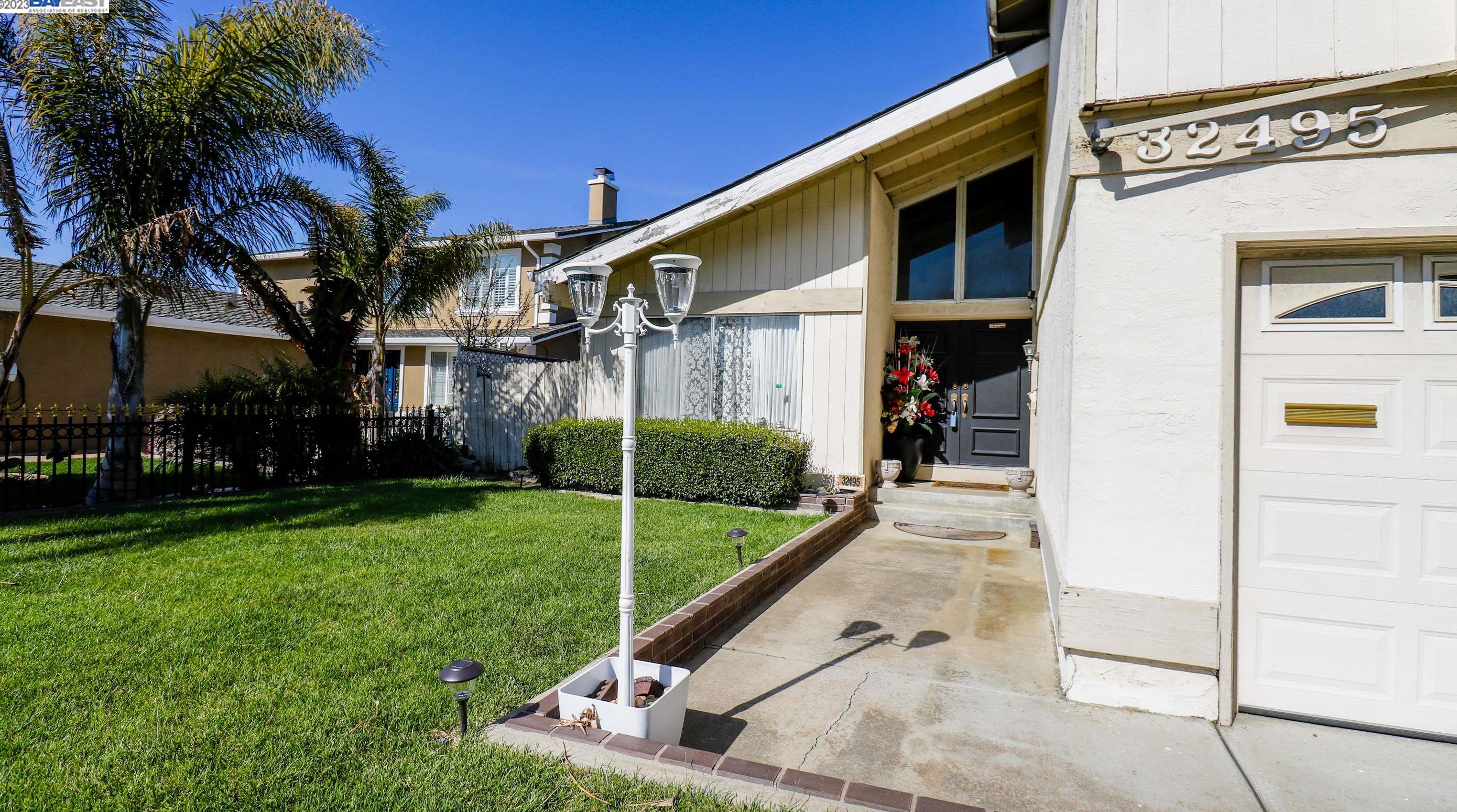 32495 Jean Dr, Union City, CA 94587