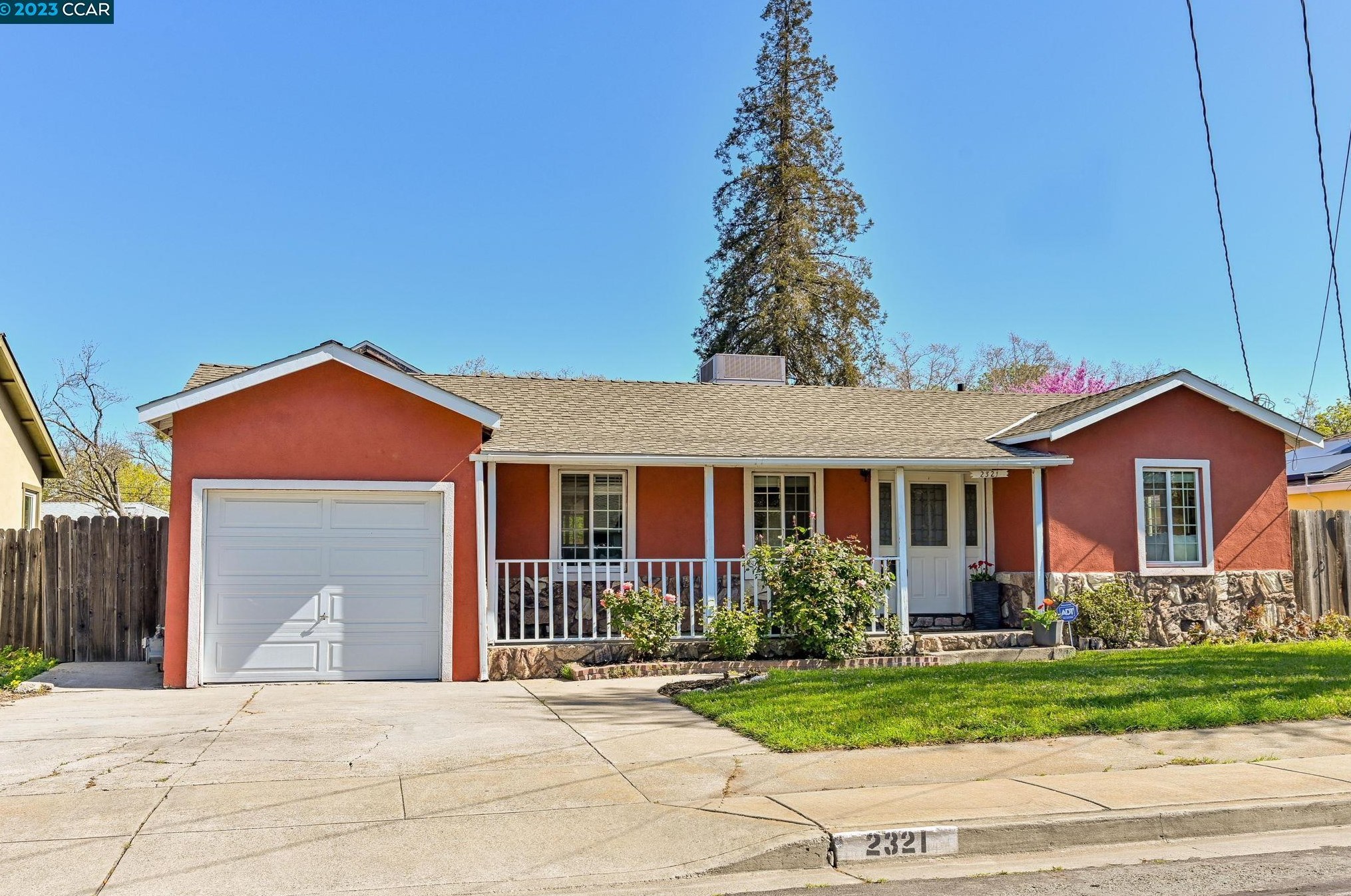 2321 Fairfield Ave, Concord, CA 94520-1911