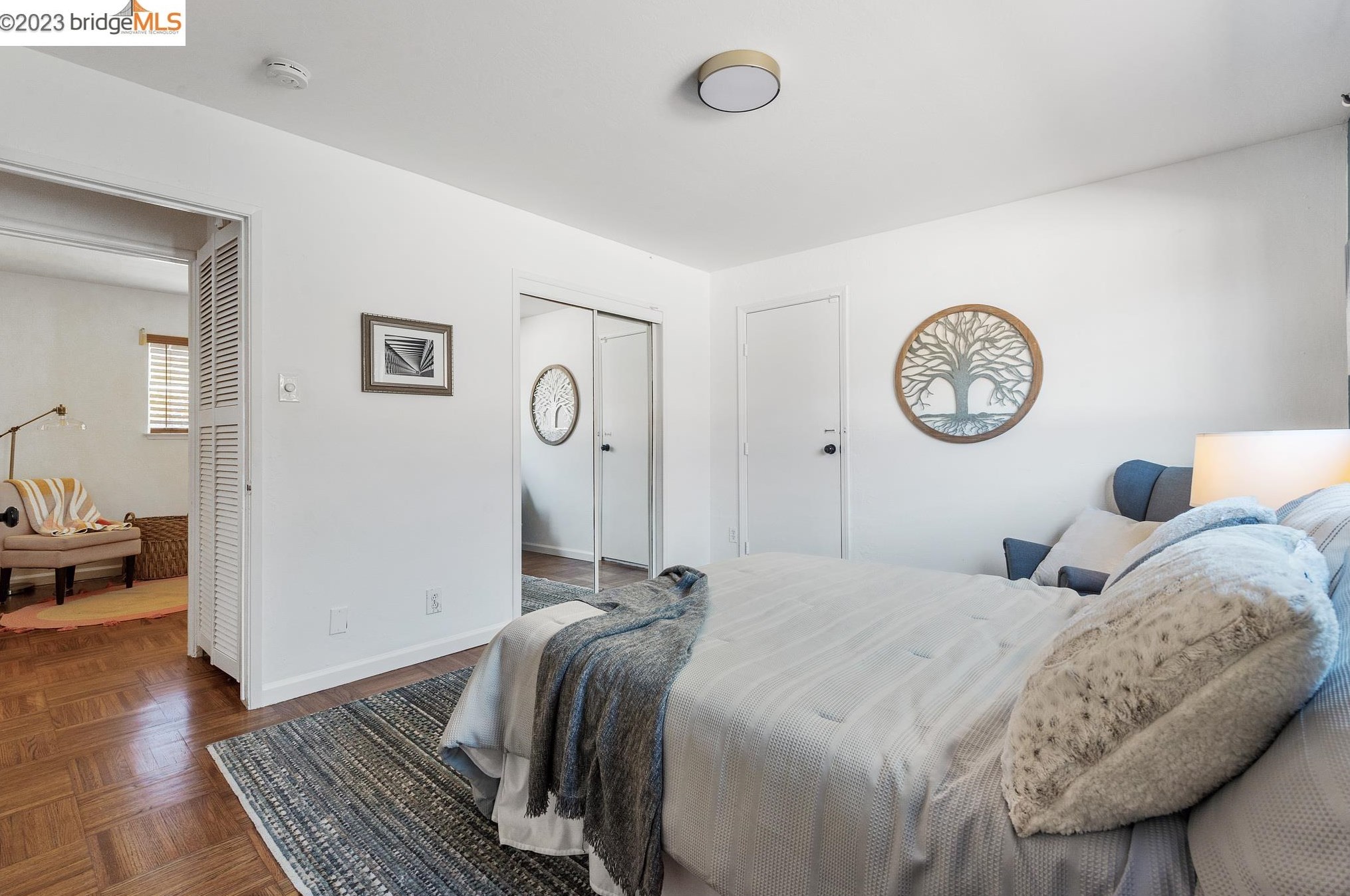 2037 19th Ave, Oakland CA  94606-4153 exterior
