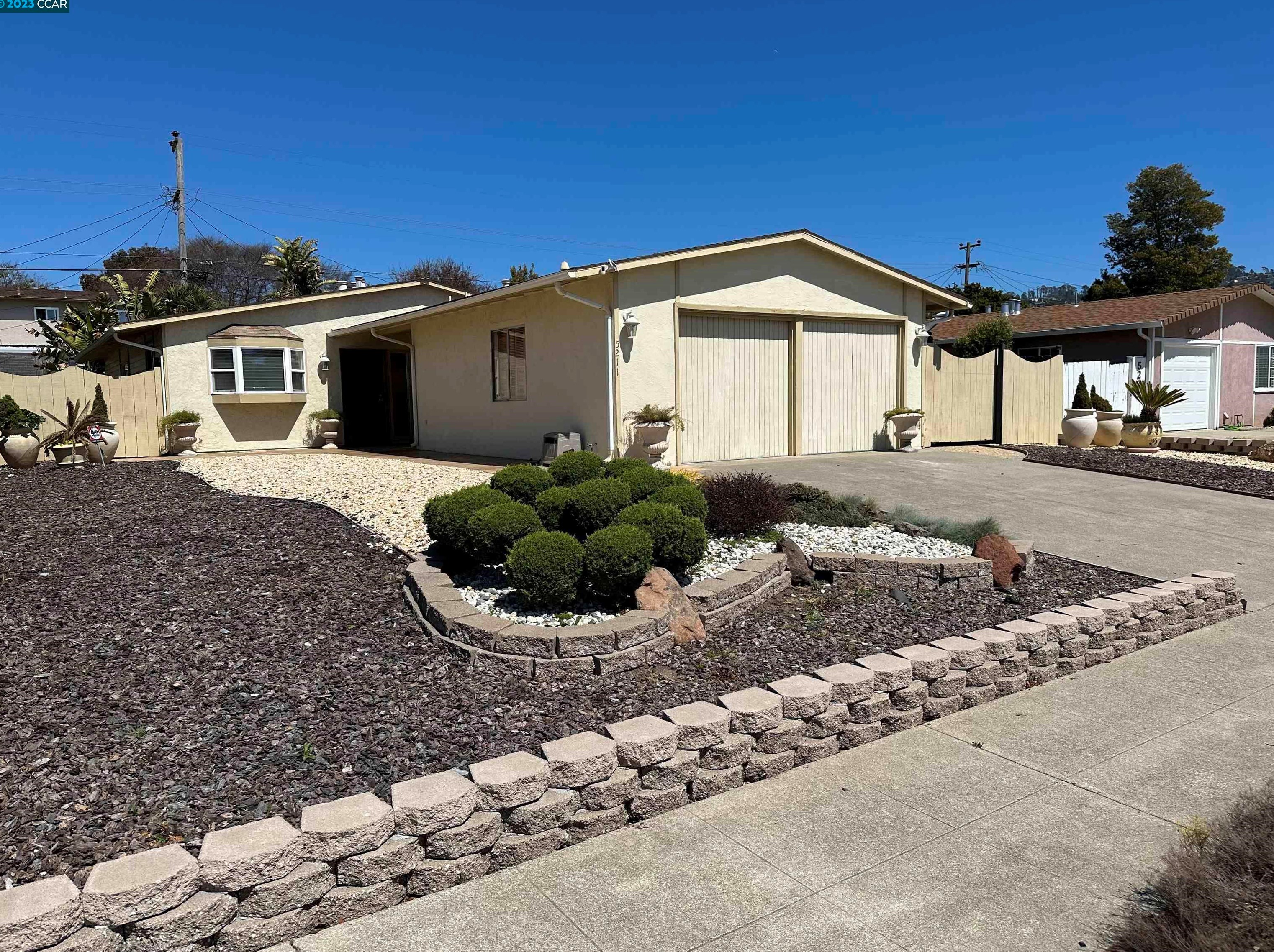 5211 Fallon Ave, Richmond, CA 94804-4708