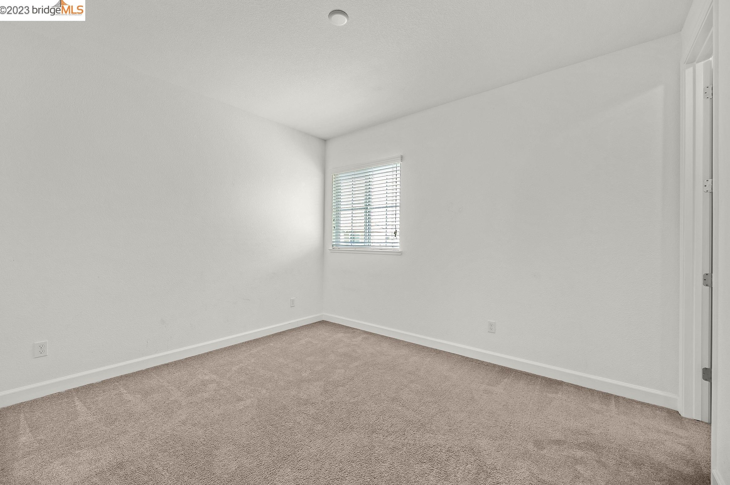 719 Jennifer St, Los Angeles CA  exterior