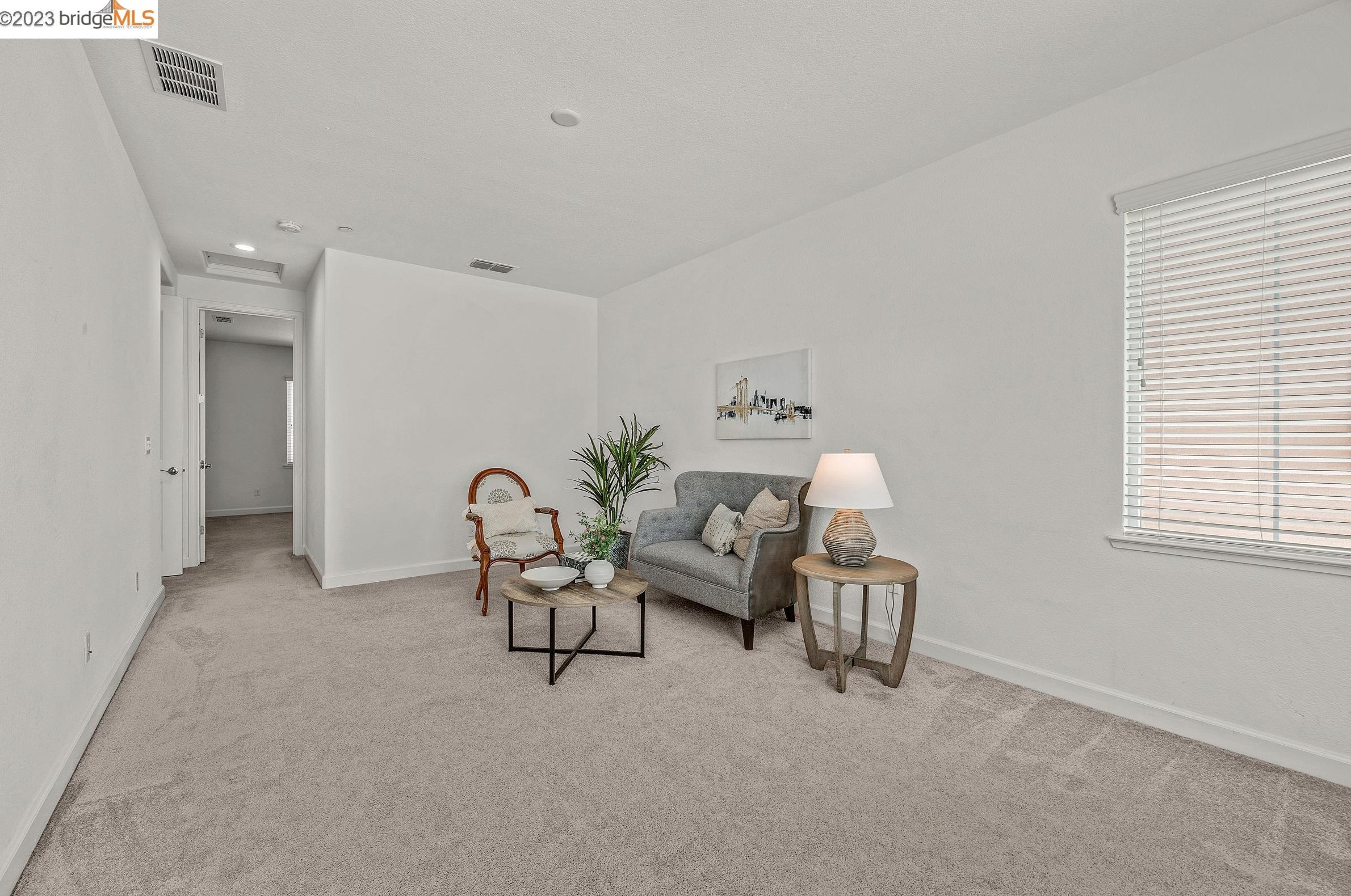 719 Jennifer St, Los Angeles CA  exterior