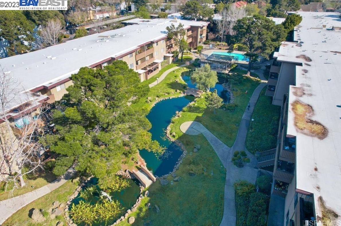 1311 Webster St, Alameda CA  94501-3870 exterior