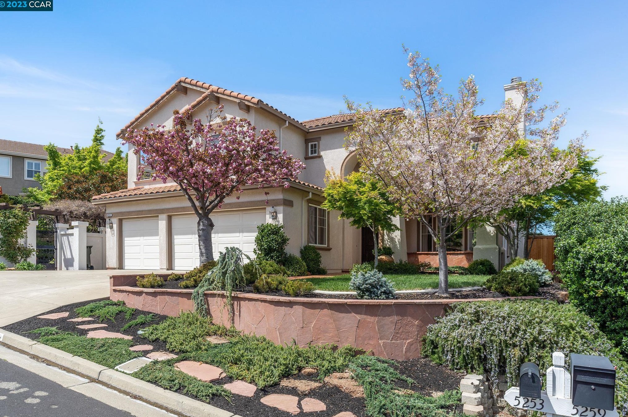 5253 Ambleside Dr, Concord, CA 94521
