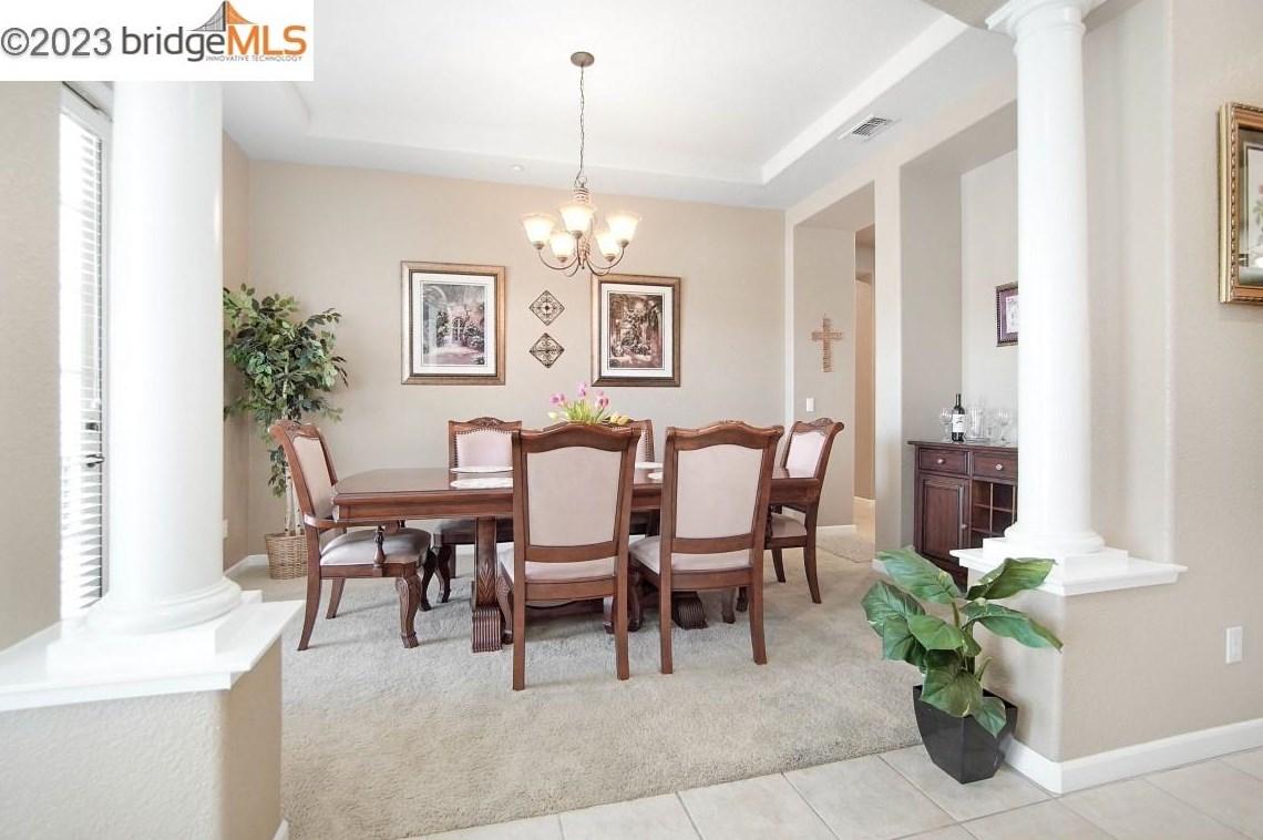 2830 Hawthorn Ct, Los Angeles CA  94513-5484 exterior