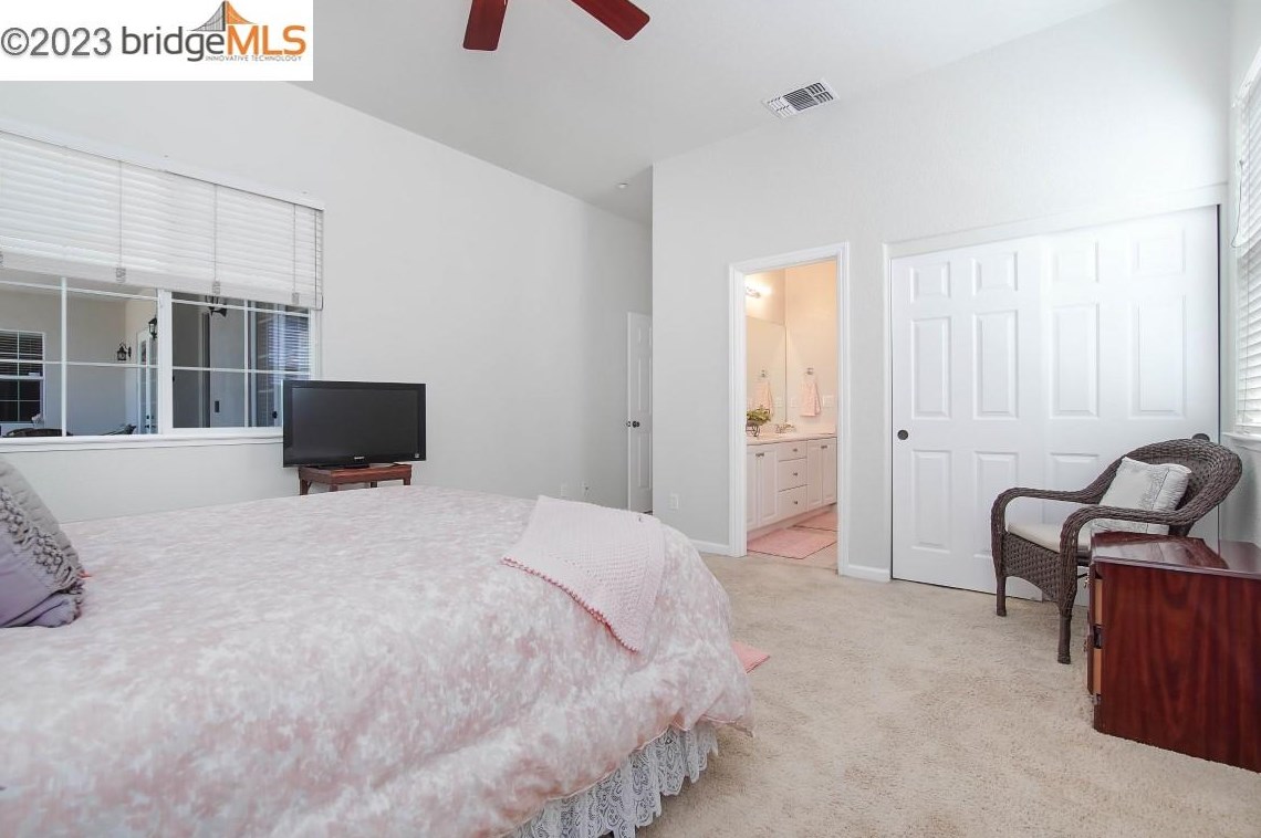 2830 Hawthorn Ct, Los Angeles CA  94513-5484 exterior