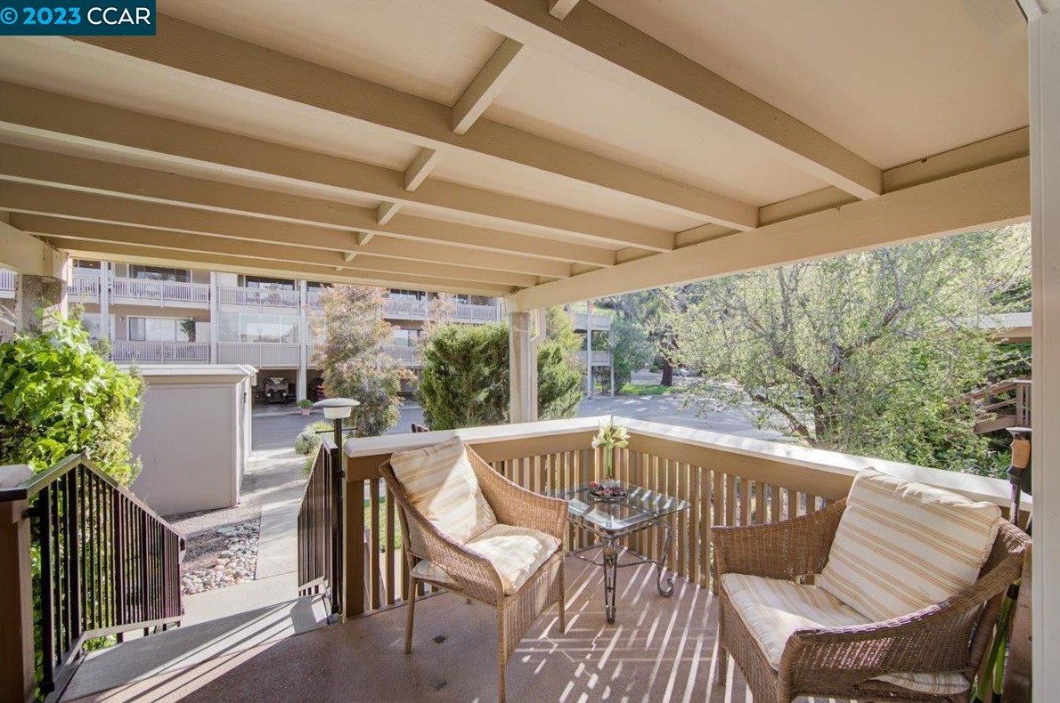 1501 Canyonwood Ct #11, Walnut Creek, CA 94595