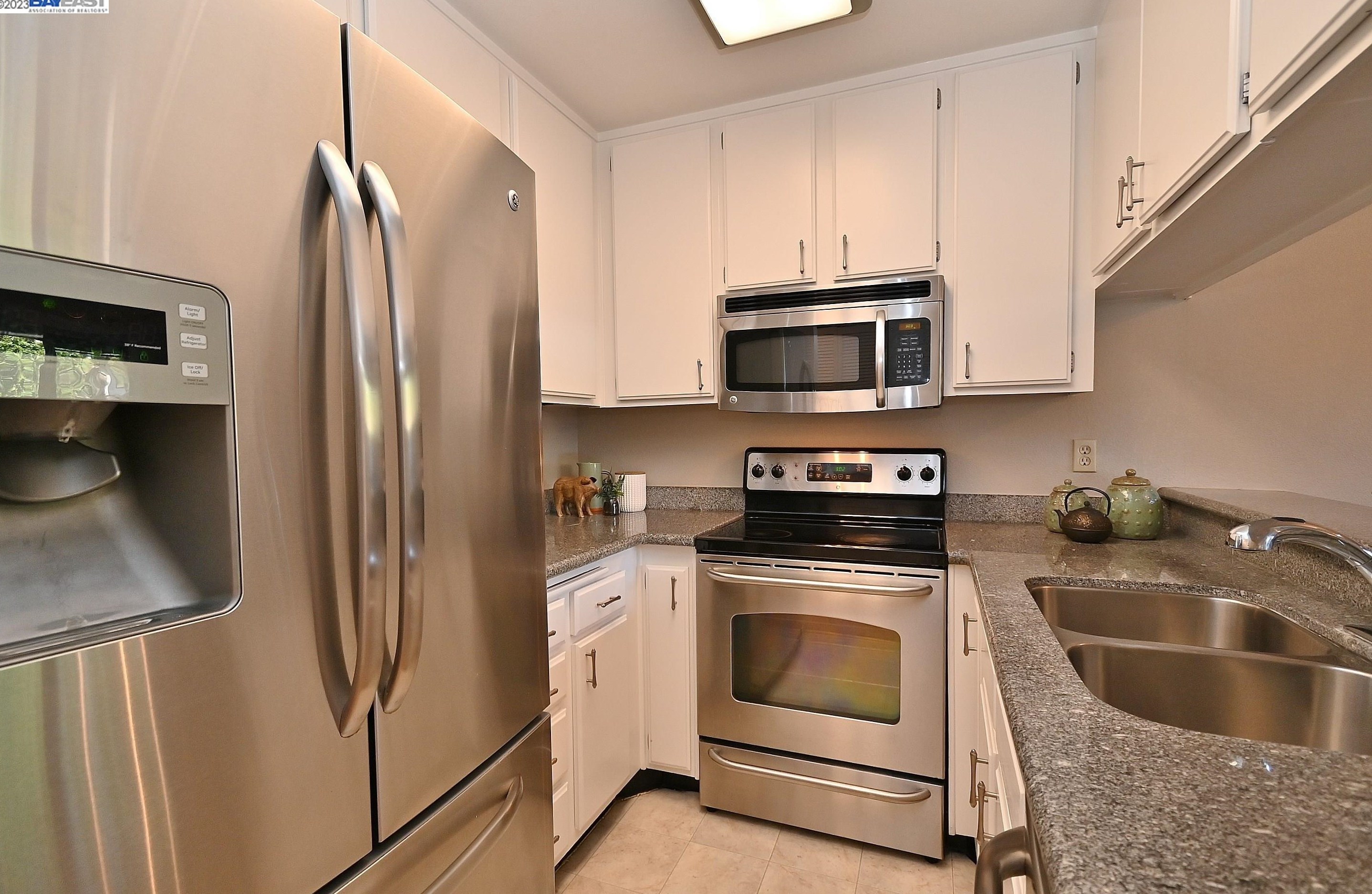 106 Bolero Plz, Union City CA  94587-3734 exterior