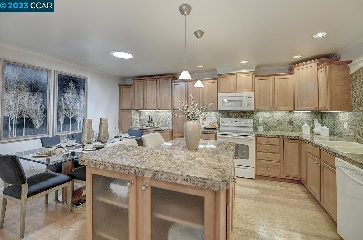 1625 Skycrest Dr, Walnut Creek, CA 94595-1872