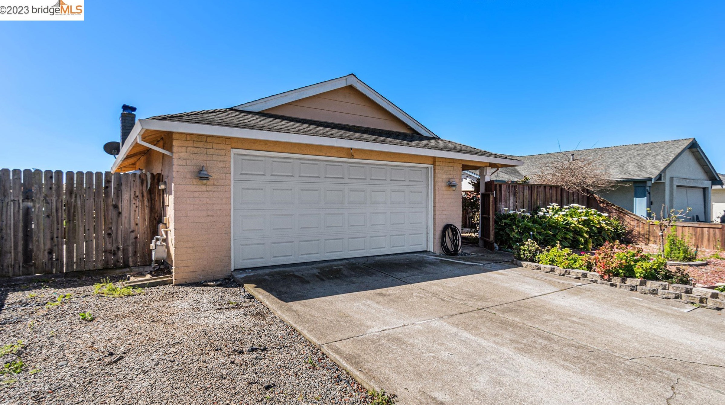 987 Aster Dr, Vallejo, CA 94589-1901