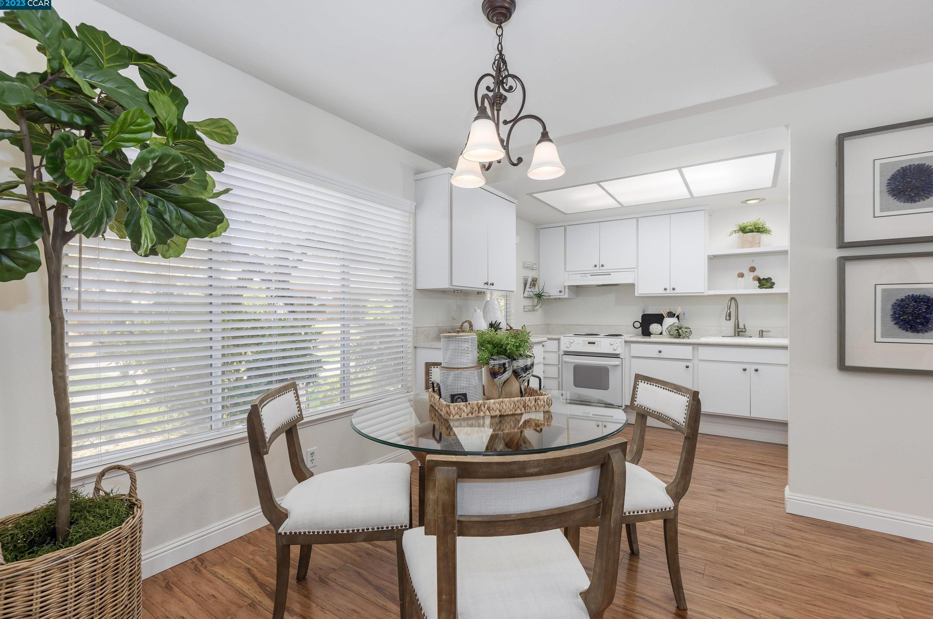 1312 Skycrest Dr #2, Walnut Creek, CA 94595