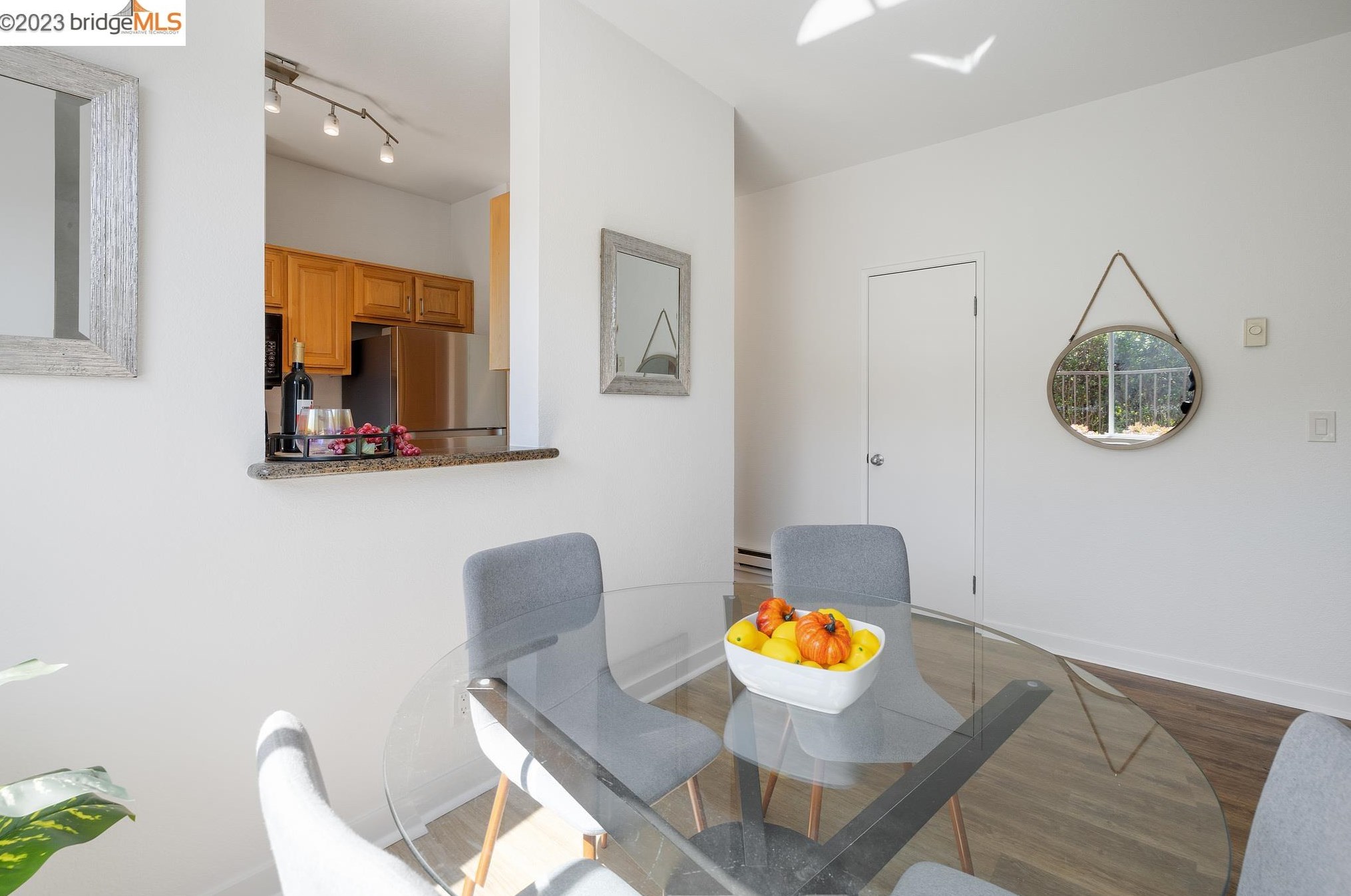 245 Shoreline Ct, Richmond CA  94804-7435 exterior