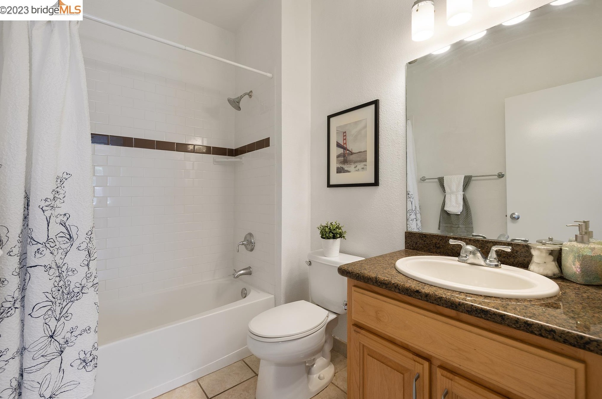 245 Shoreline Ct, Richmond CA  94804-7435 exterior