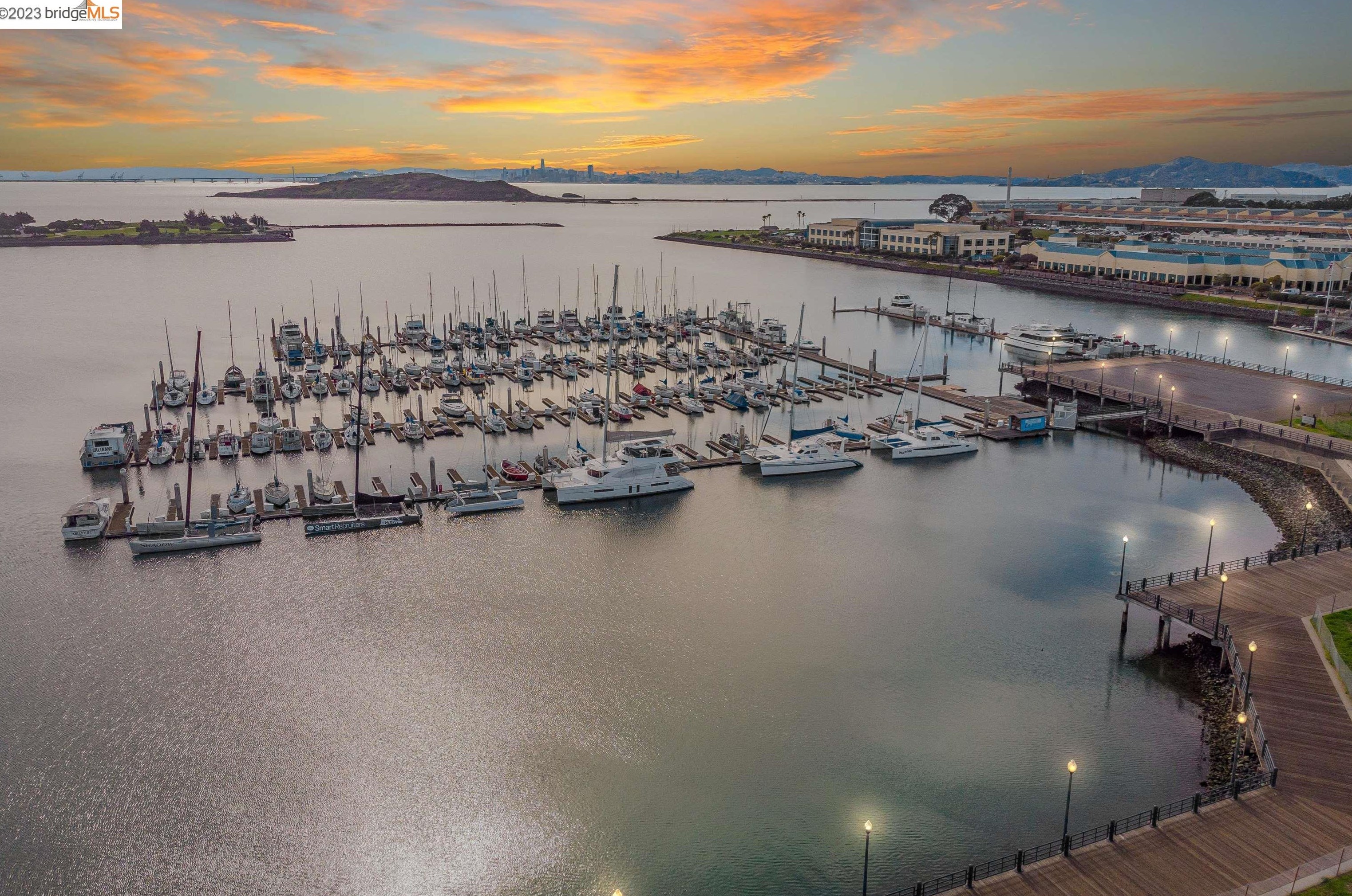 245 Shoreline Ct, Richmond CA  94804-7435 exterior