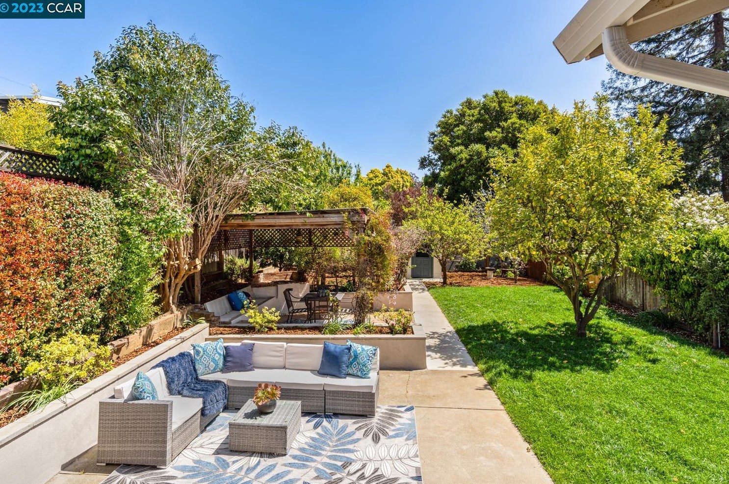 4146 Norton Ave, Oakland, CA 94602-4016