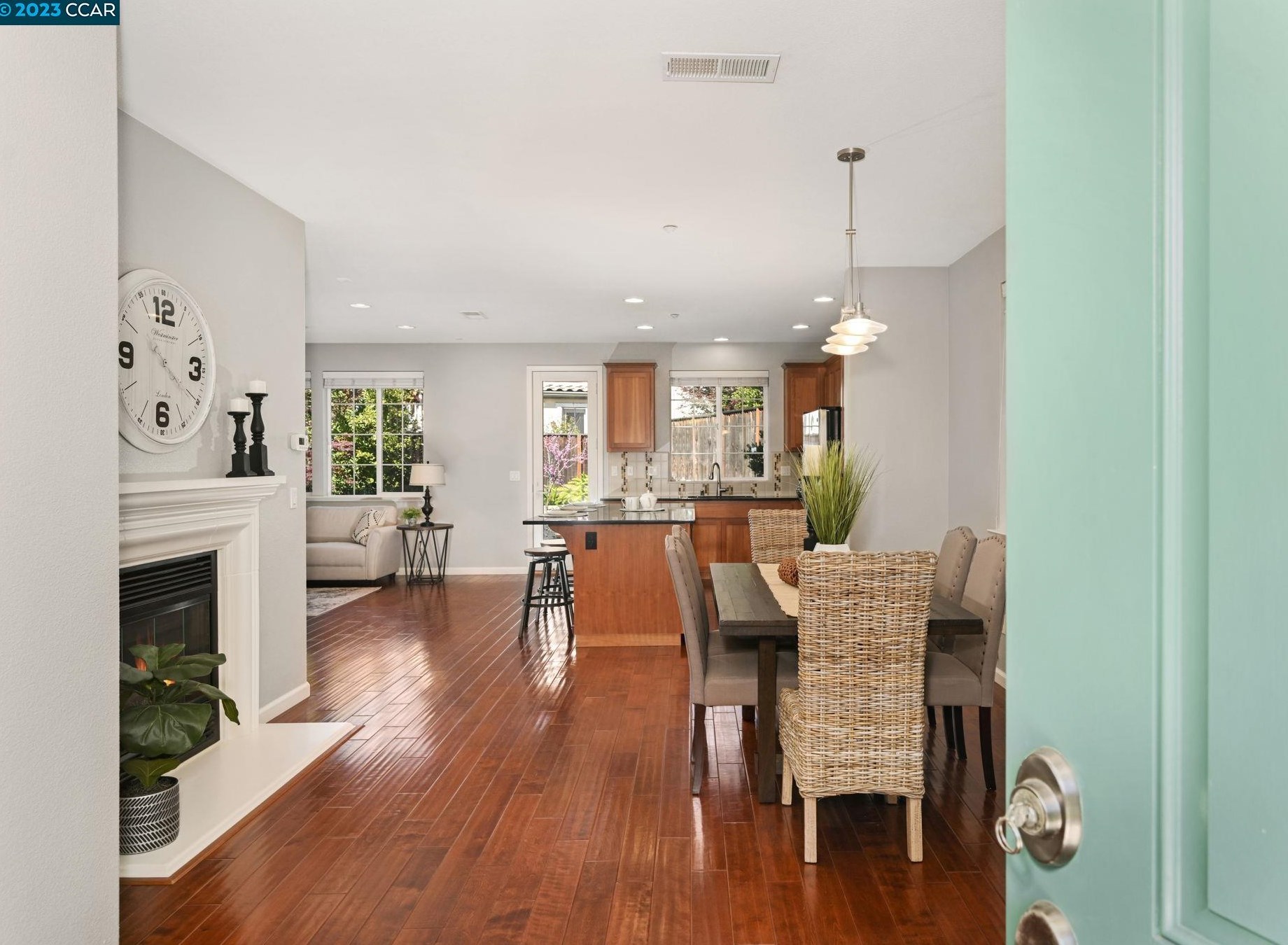 1600 Trailside Cir, Concord, CA 94518
