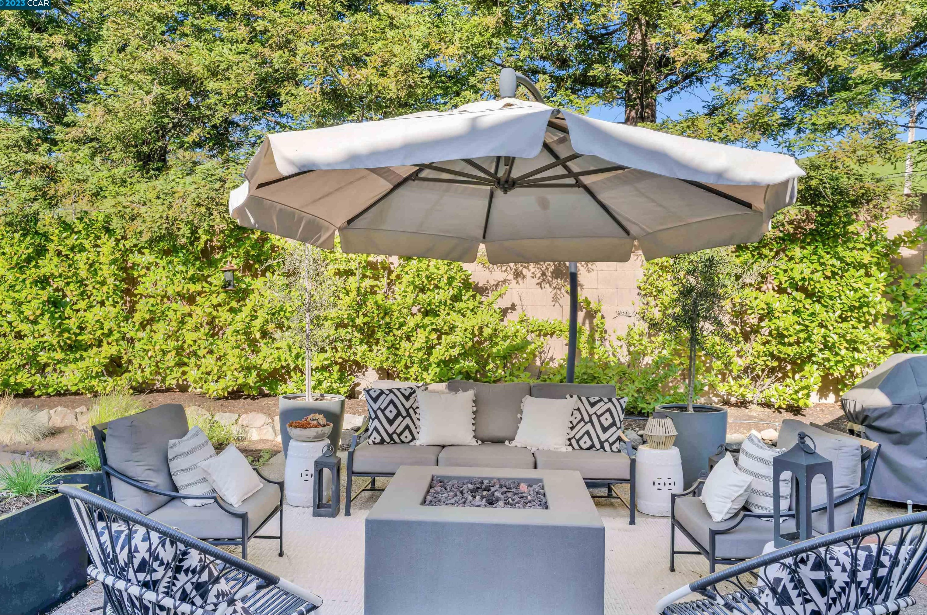 471 Millfield Pl, Moraga CA  94556-2512 exterior