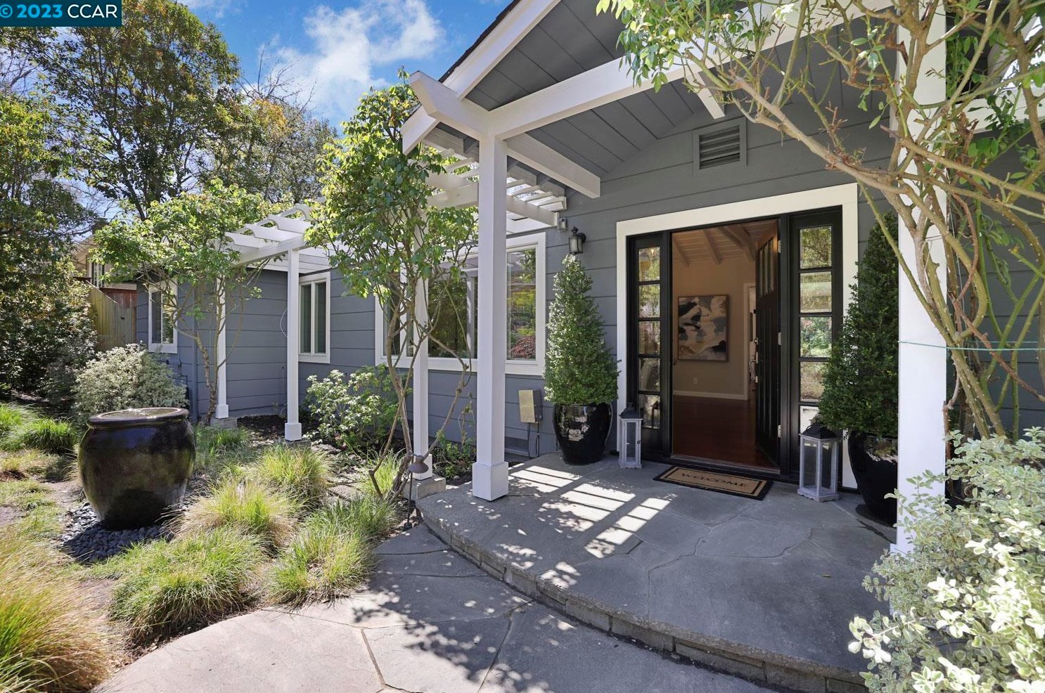 6 Glorietta Ct, Orinda, CA 94563