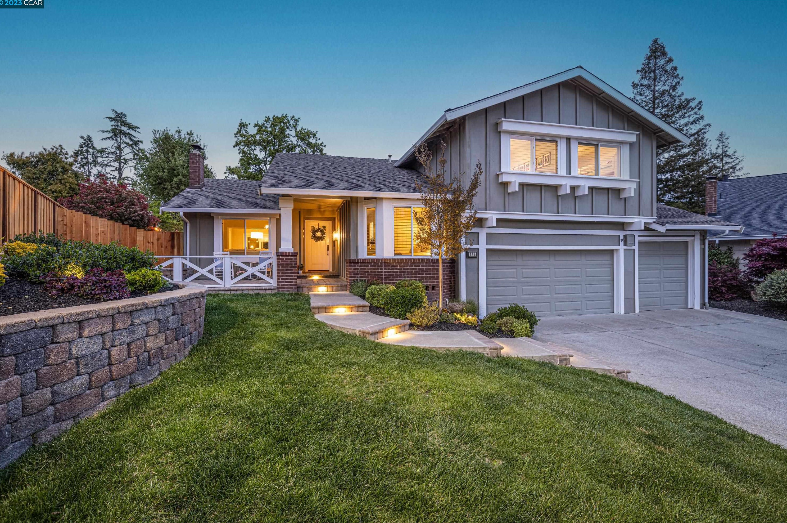 445 Woodbine Ln, Danville, CA 94526