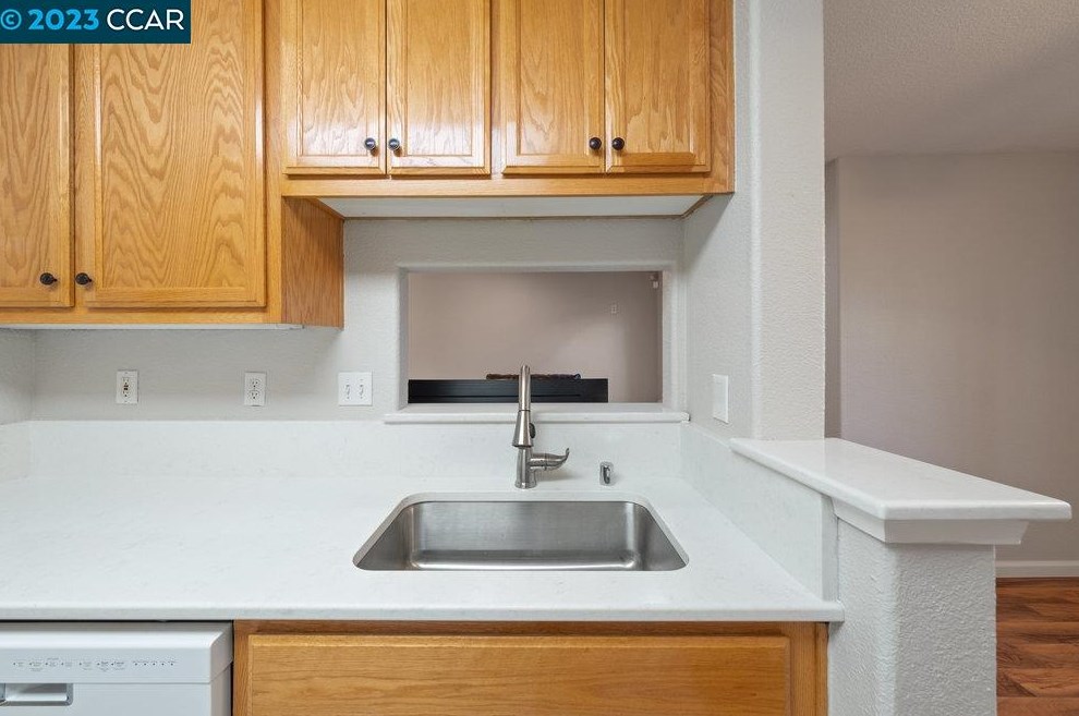 180 Scottsburg Ct, Fairfield CA  94534-8522 exterior
