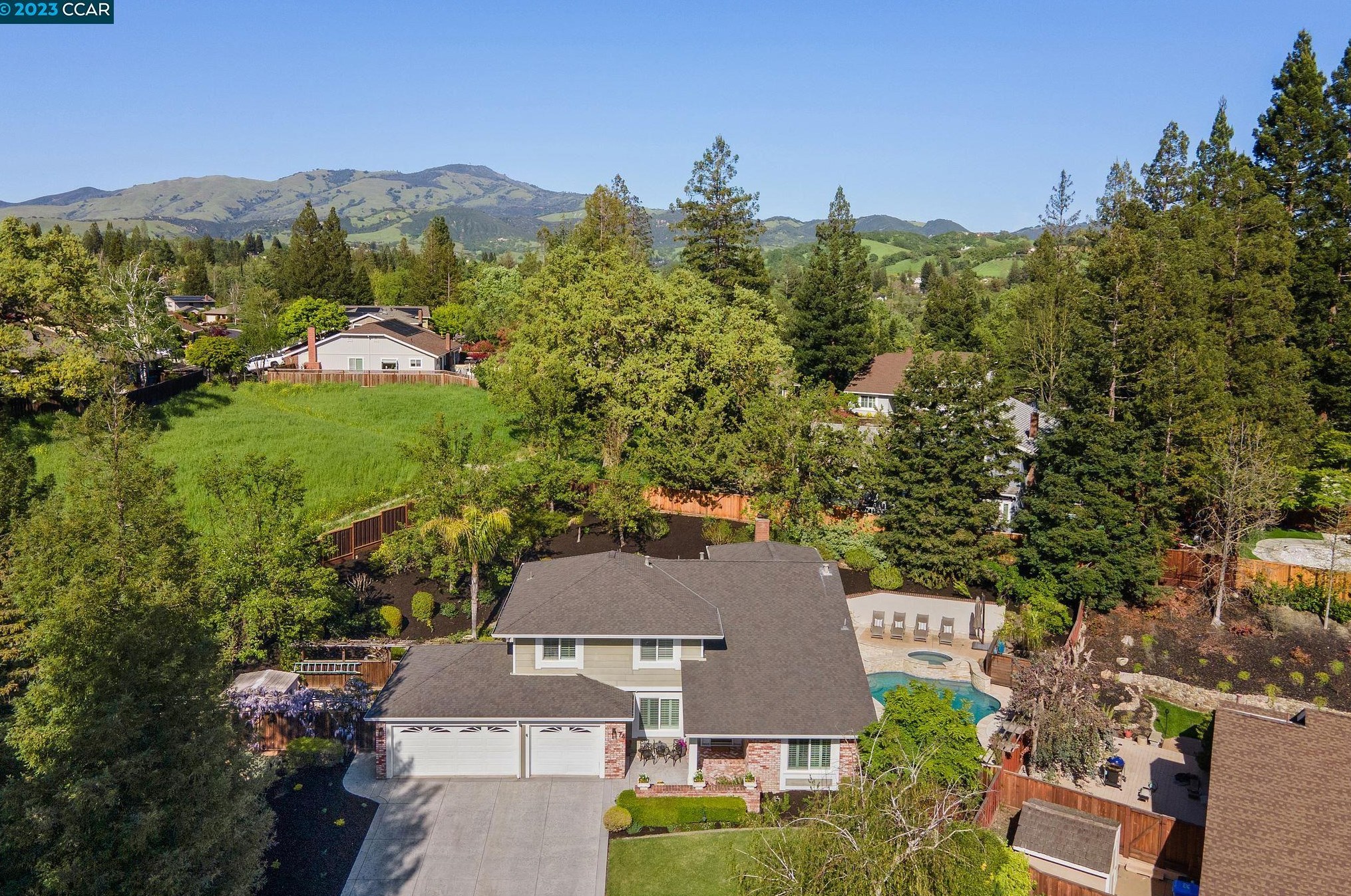 74 Stonington Ct, Danville, CA 94526