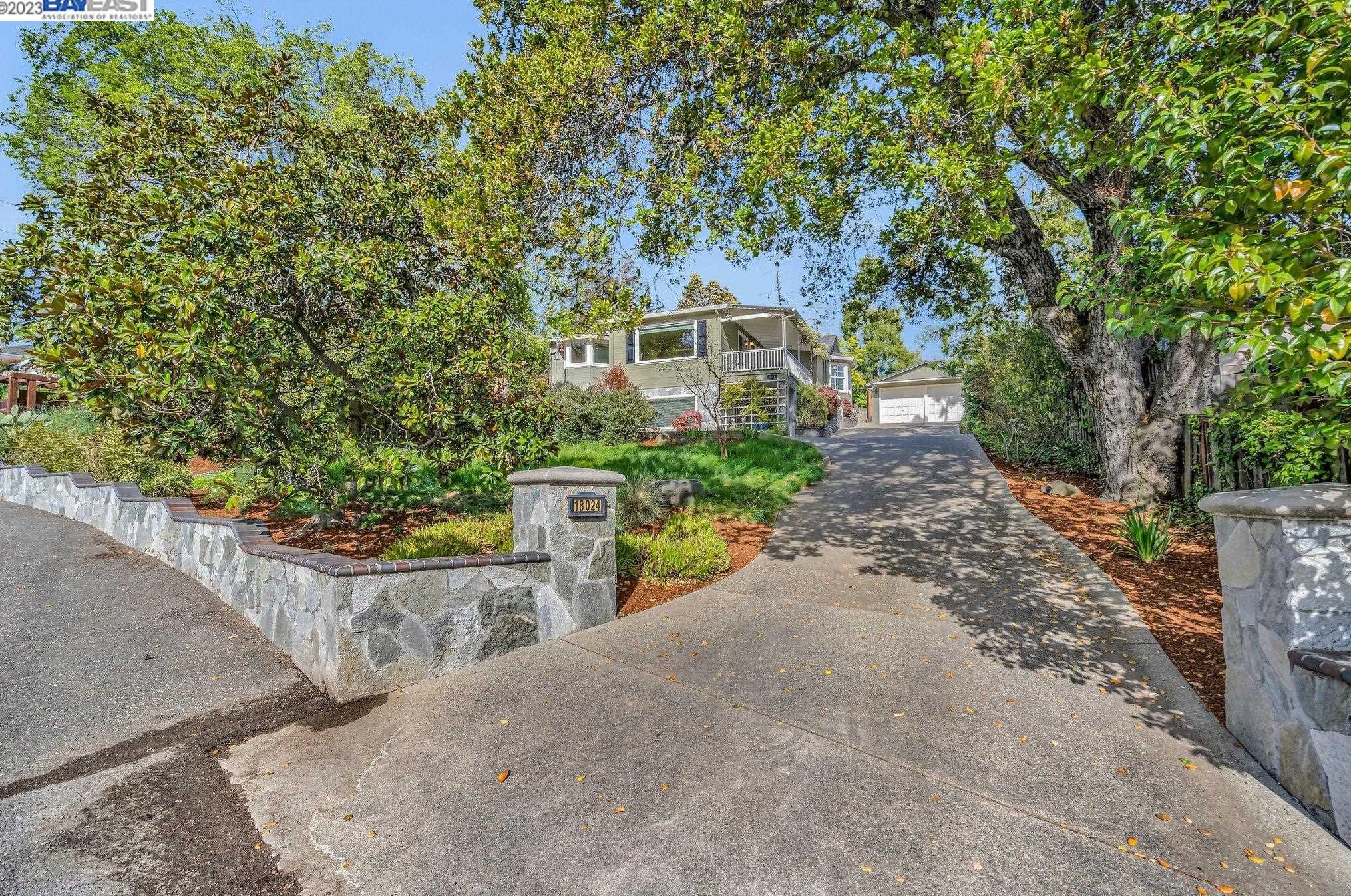 18024 Walnut Rd, Hayward, CA 94546