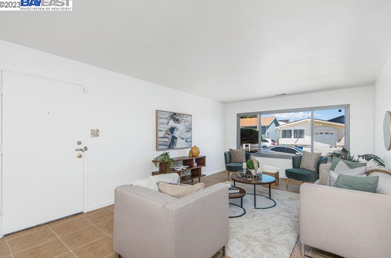 166 Plymouth Cir, Daly City CA  94015-2860 exterior
