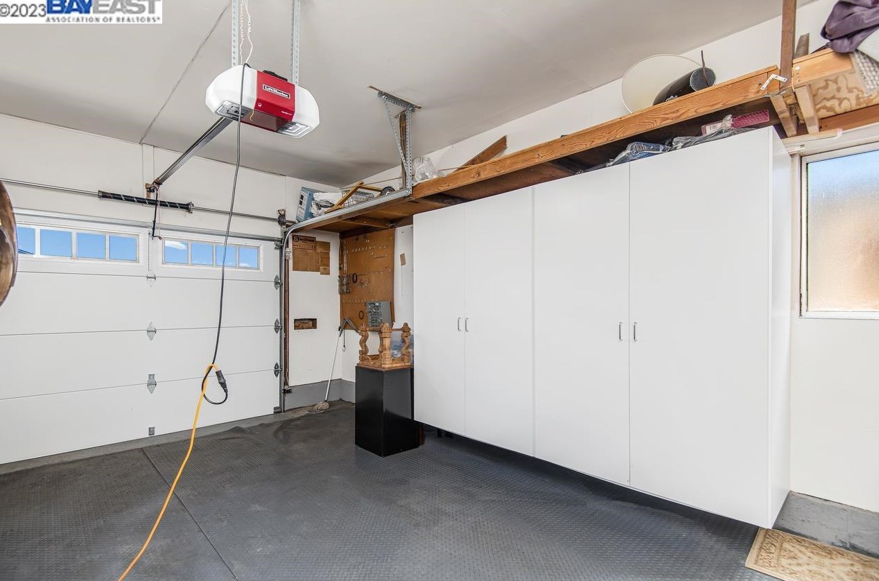 166 Plymouth Cir, Daly City CA  94015-2860 exterior