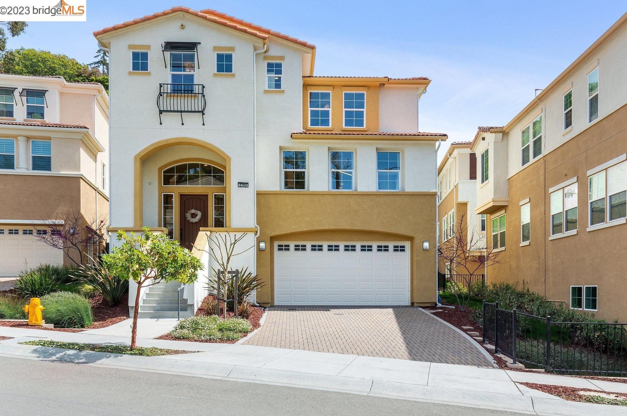 2703 Tribune Ave, Hayward, CA 94542