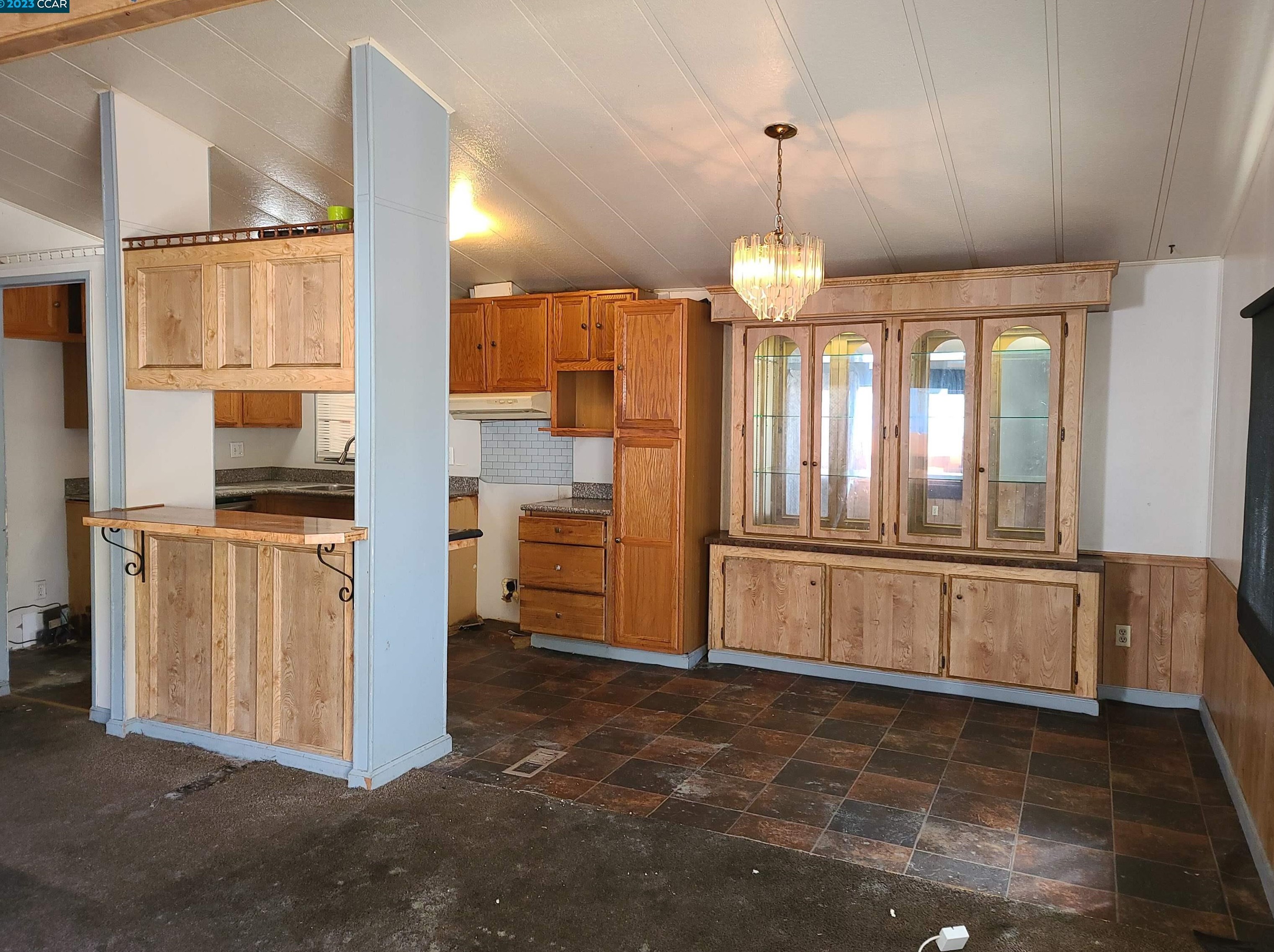 120 Sandstone Dr, Vallejo, CA 94589-1885