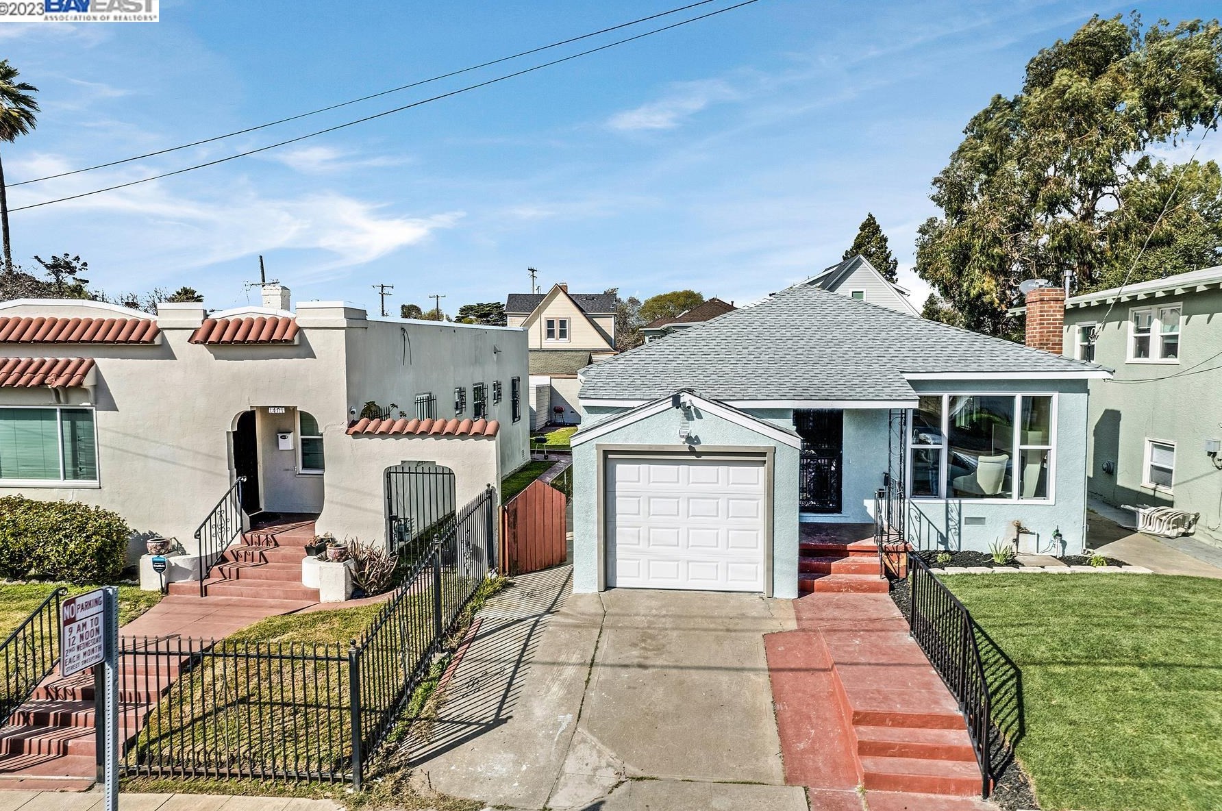 1405 Harmon St, Berkeley CA  94702-2717 exterior