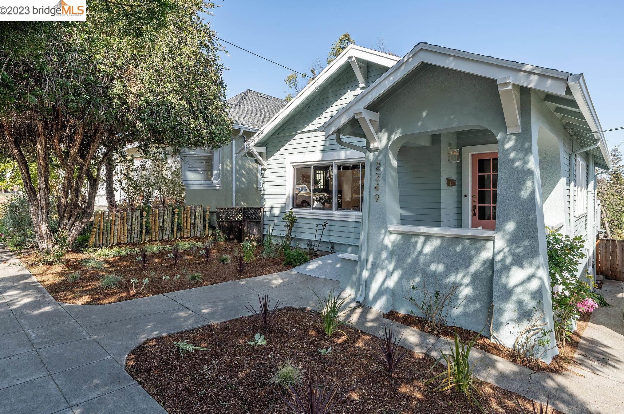 2249 Ransom Ave, Oakland, CA 94601-3709