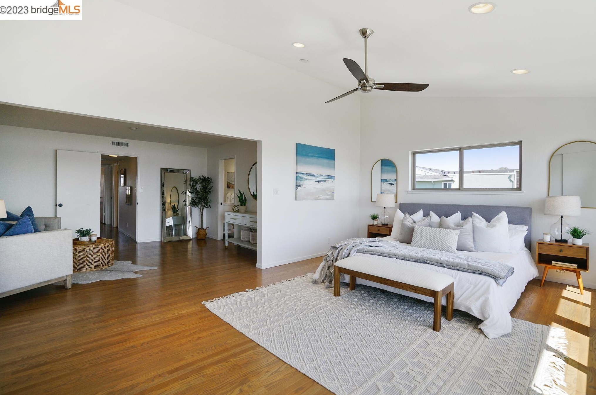 2926 Bayview Dr, Alameda CA  94501-6350 exterior