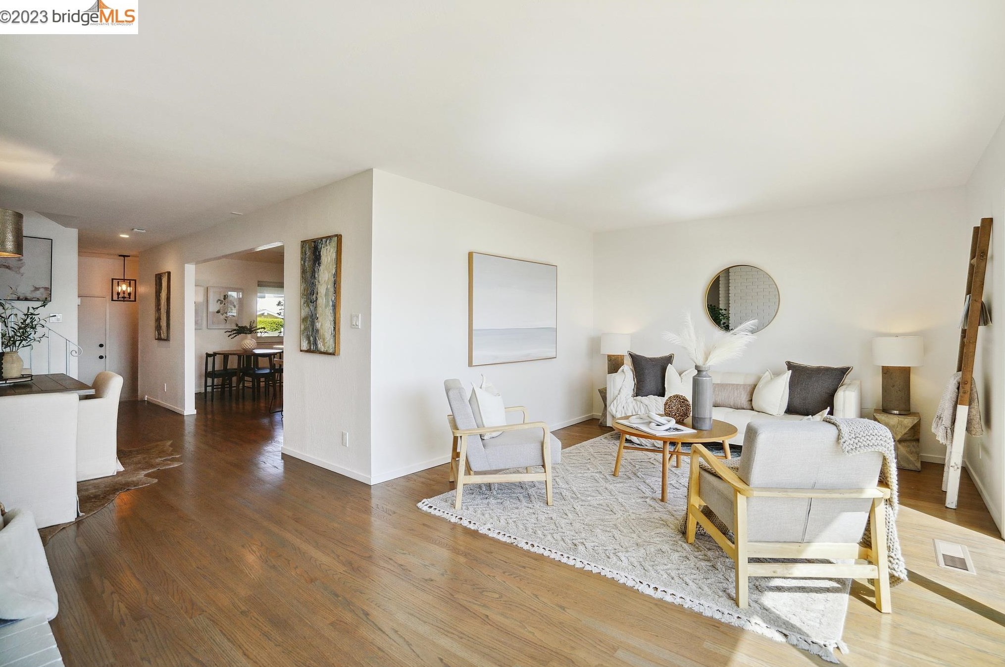 2926 Bayview Dr, Alameda CA  94501-6350 exterior